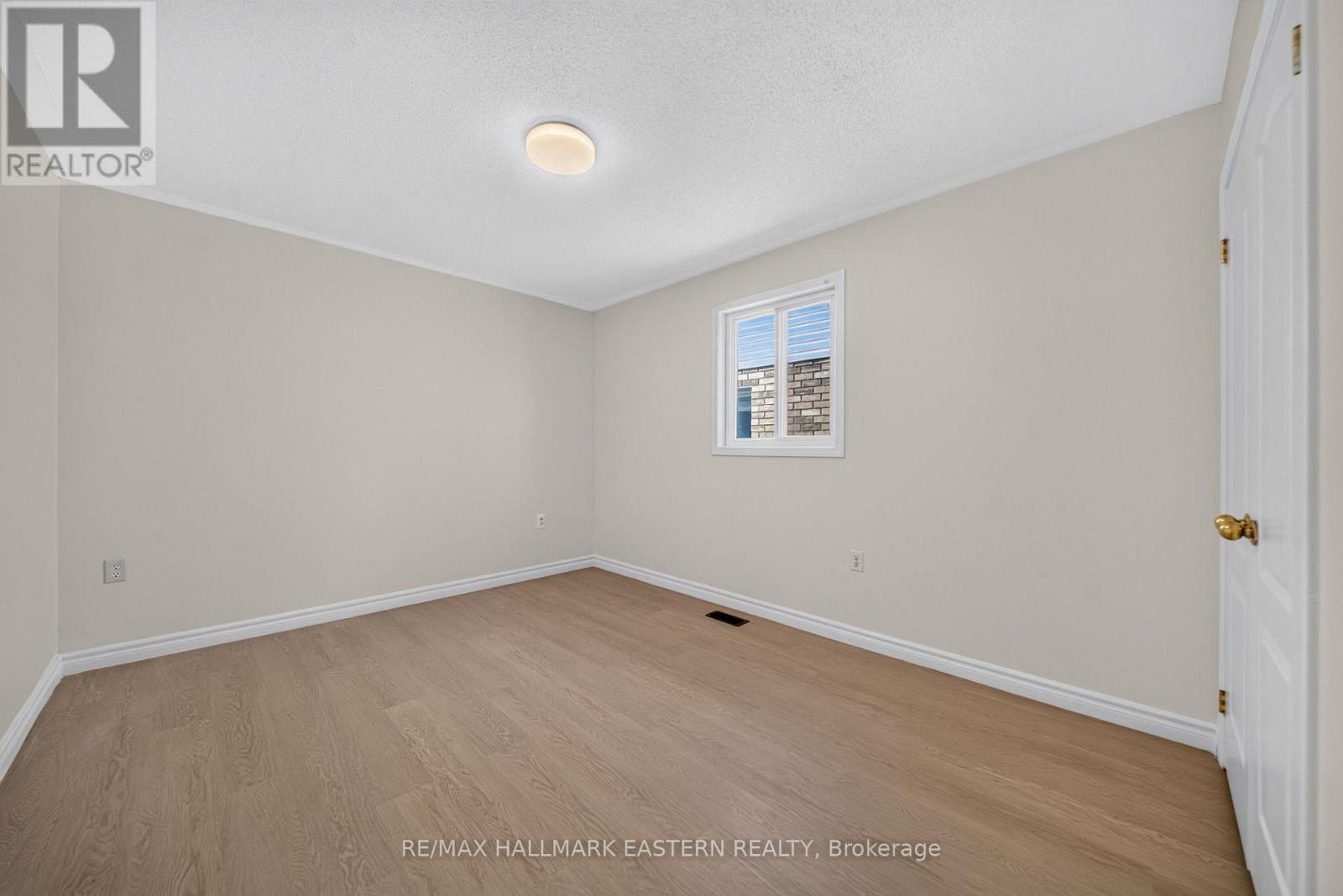 656 Clancy Crescent, Peterborough (Otonabee Ward 1), Ontario  K9K 2S3 - Photo 8 - X13759724