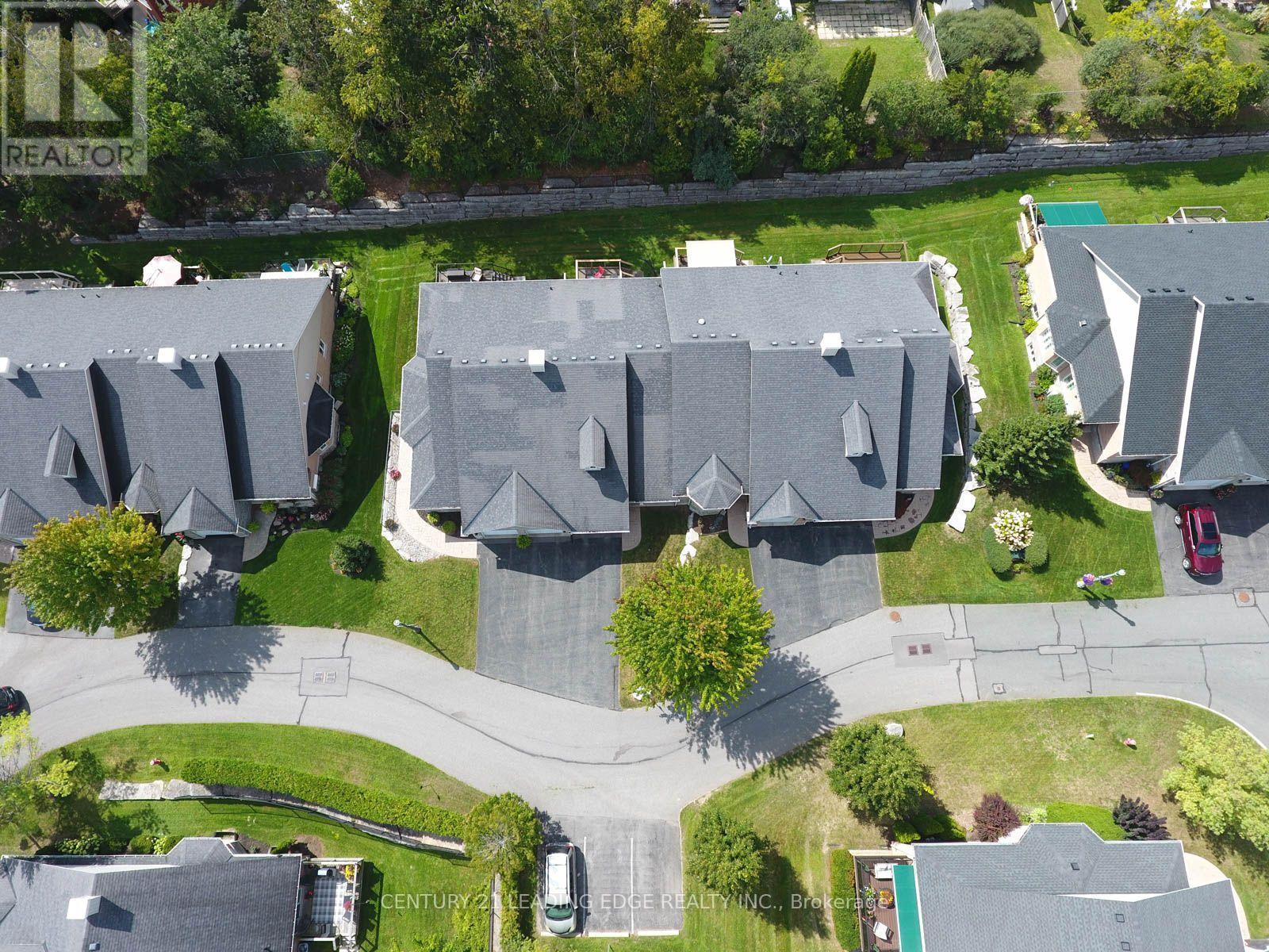 100 - 61 Village Crescent, Peterborough (Otonabee Ward 1), Ontario  K9J 0A9 - Photo 3 - X13759672