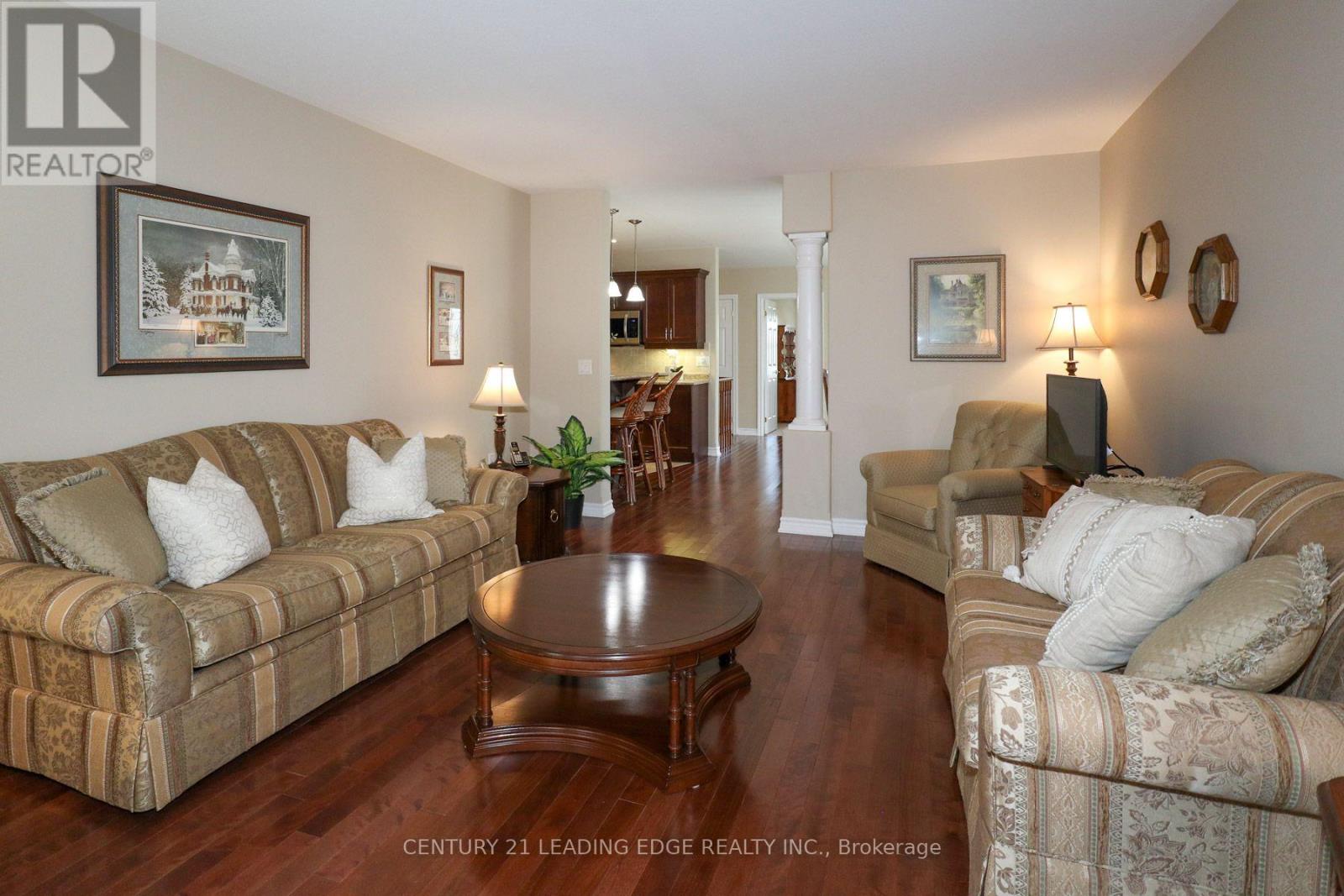 100 - 61 Village Crescent, Peterborough (Otonabee Ward 1), Ontario  K9J 0A9 - Photo 9 - X13759672