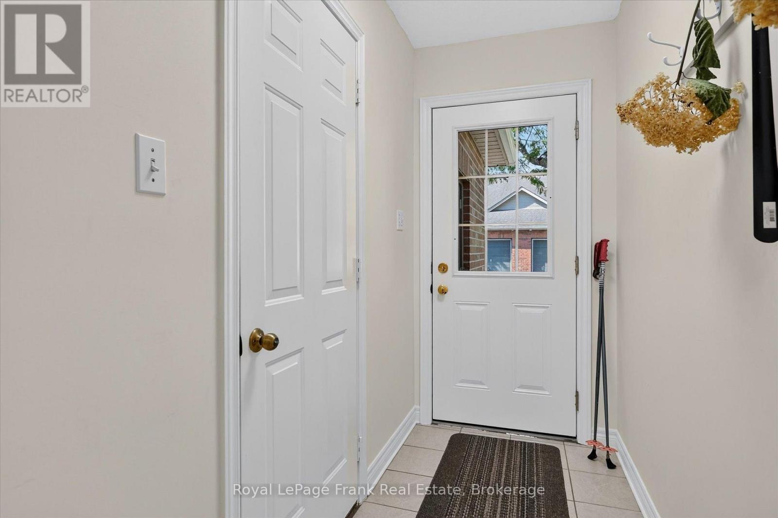 21 - 22 Charles Court, Selwyn, Ontario  K0L 2H0 - Photo 4 - X13760068