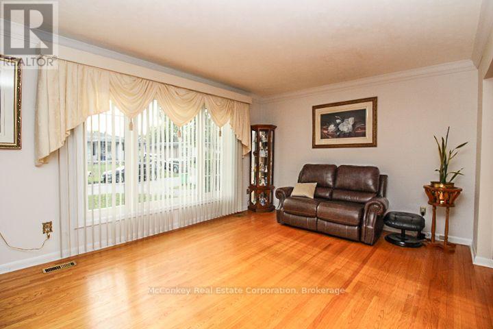 492 Robert Road, Peterborough (Otonabee Ward 1), Ontario  K9J 5T1 - Photo 17 - X13760148