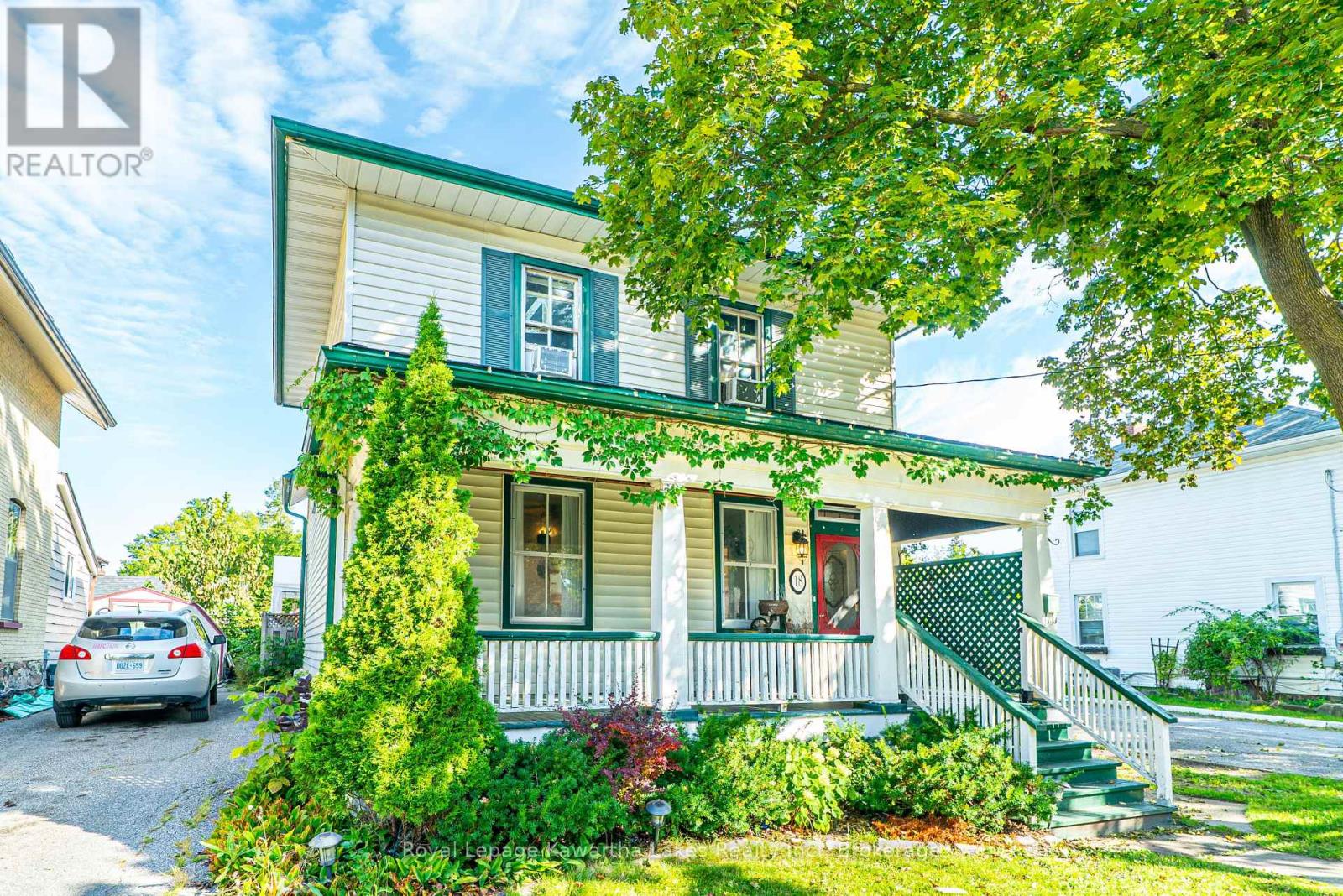 18 Melbourne Street W, Kawartha Lakes (Lindsay), Ontario  K9V 2S6 - Photo 2 - X13760520