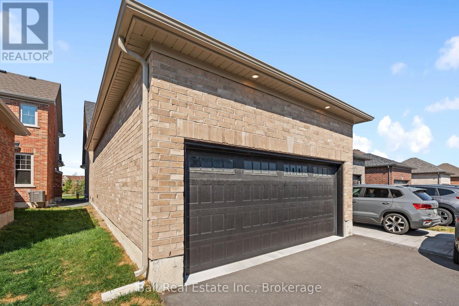 708 Whetstone Lane S, Peterborough (Northcrest Ward 5), Ontario  K9H 0H9 - Photo 4 - X13760638