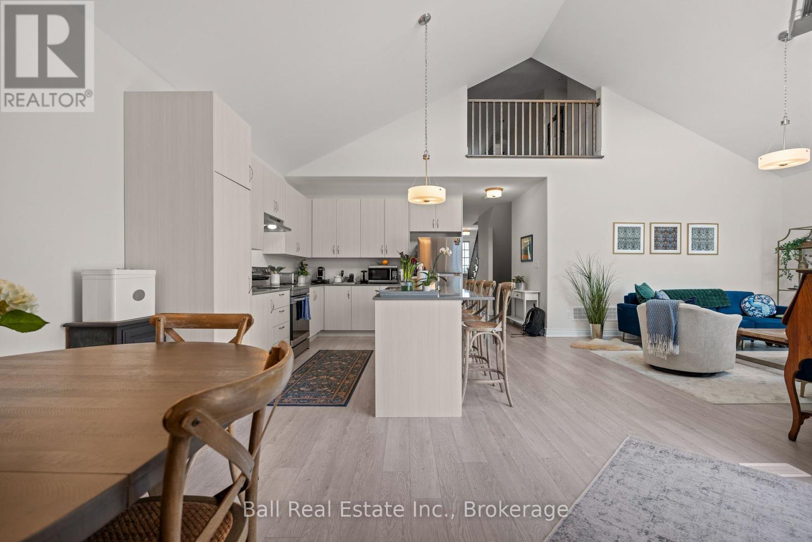 708 Whetstone Lane S, Peterborough (Northcrest Ward 5), Ontario  K9H 0H9 - Photo 8 - X13760638