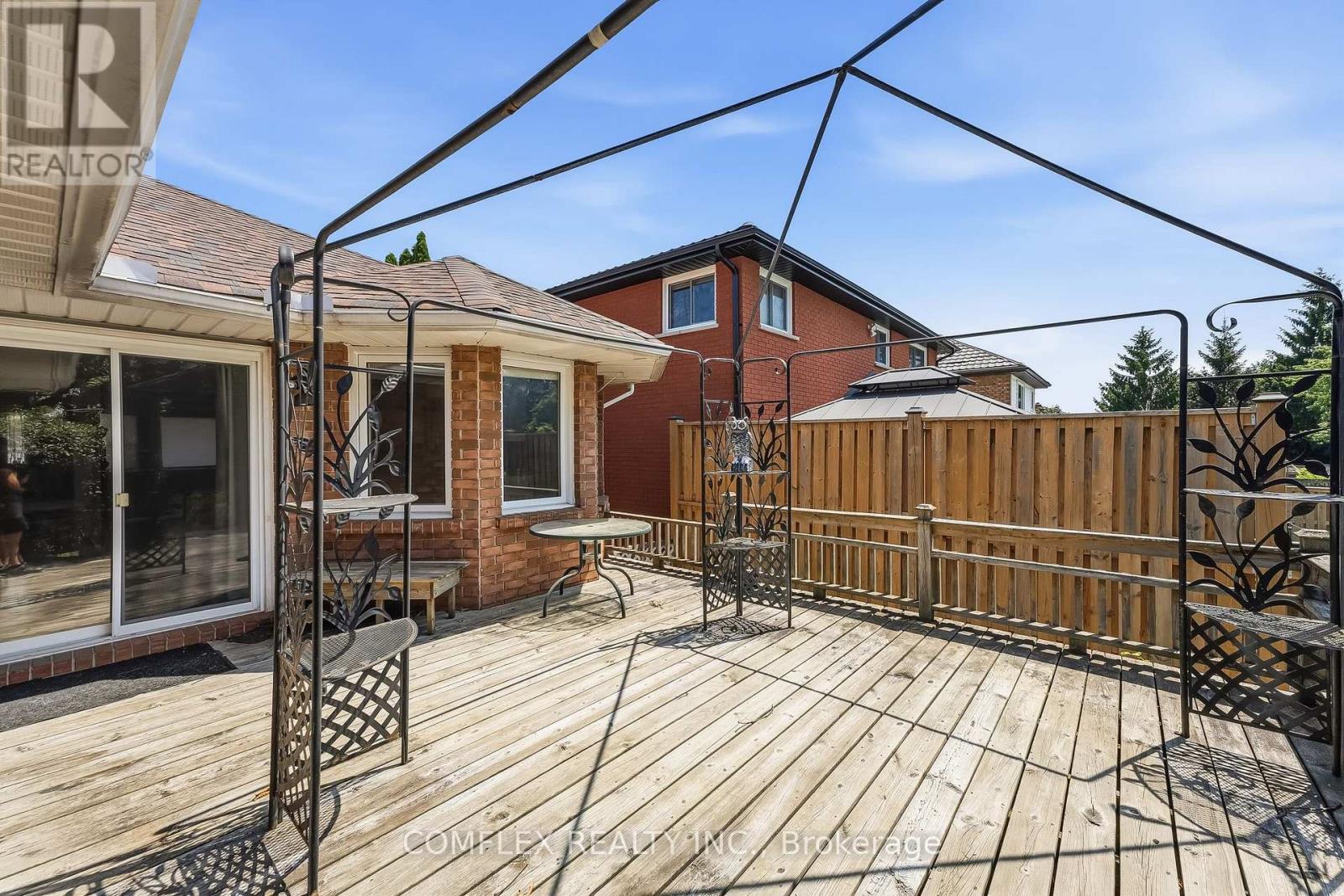 3157 Westridge Boulevard, Peterborough (Monaghan Ward 2), Ontario  K9K 1Z3 - Photo 38 - X13760782