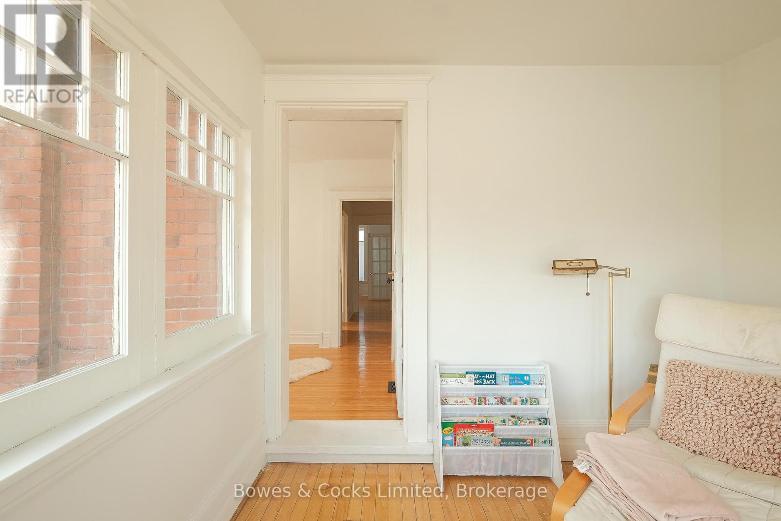 599 Gilmour Street, Peterborough (Town Ward 3), Ontario  K9H 2K3 - Photo 25 - X13760970
