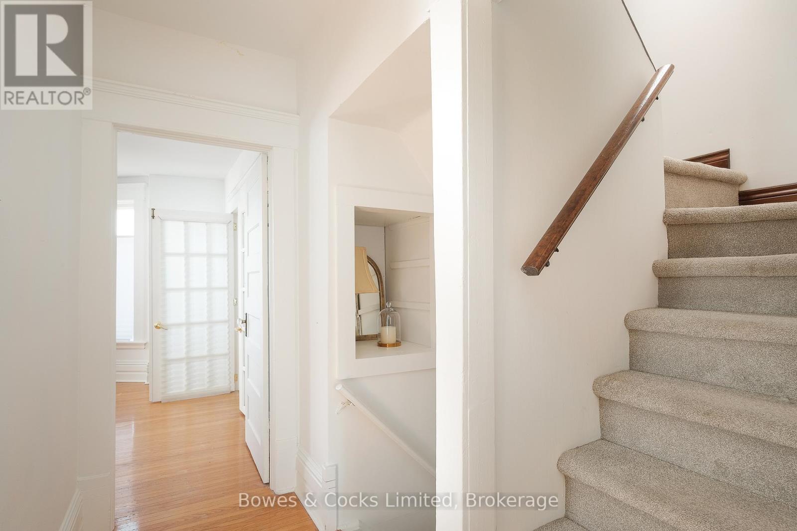 599 Gilmour Street, Peterborough (Town Ward 3), Ontario  K9H 2K3 - Photo 27 - X13760970
