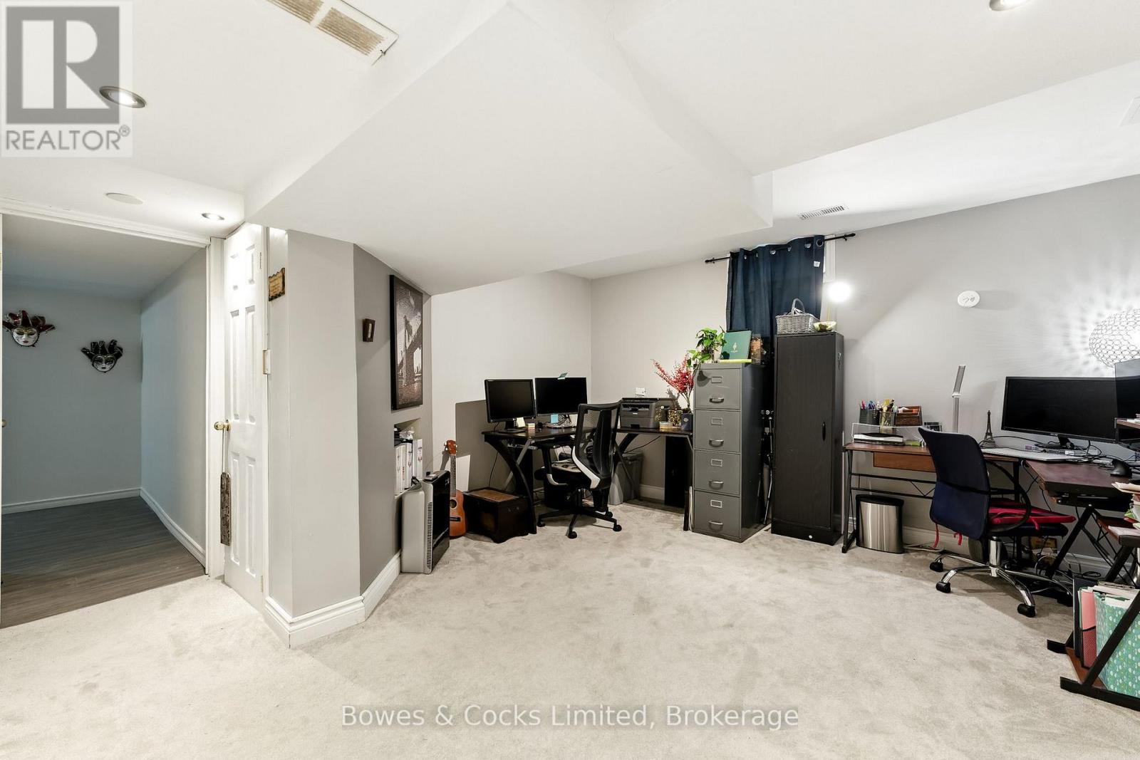 210 Farrier Crescent, Peterborough (Northcrest Ward 5), Ontario  K9L 0A6 - Photo 30 - X13761284