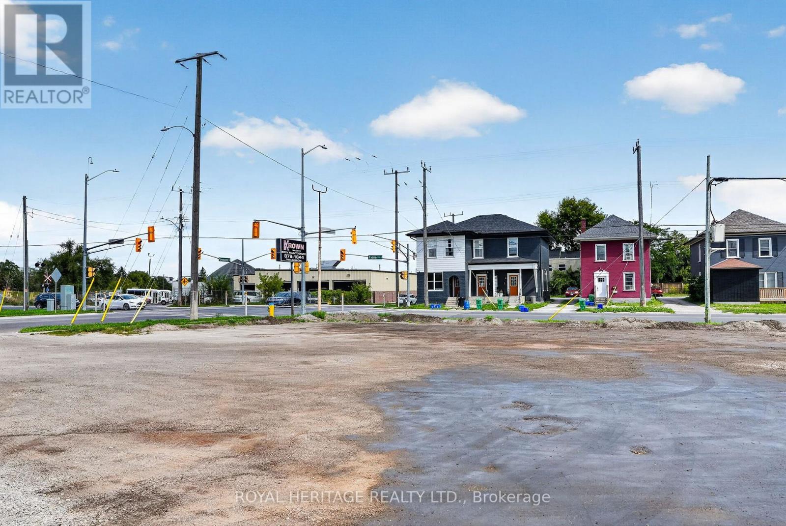 107 Aylmer Street N, Peterborough (Town Ward 3), Ontario  K9J 3J6 - Photo 10 - X13761546