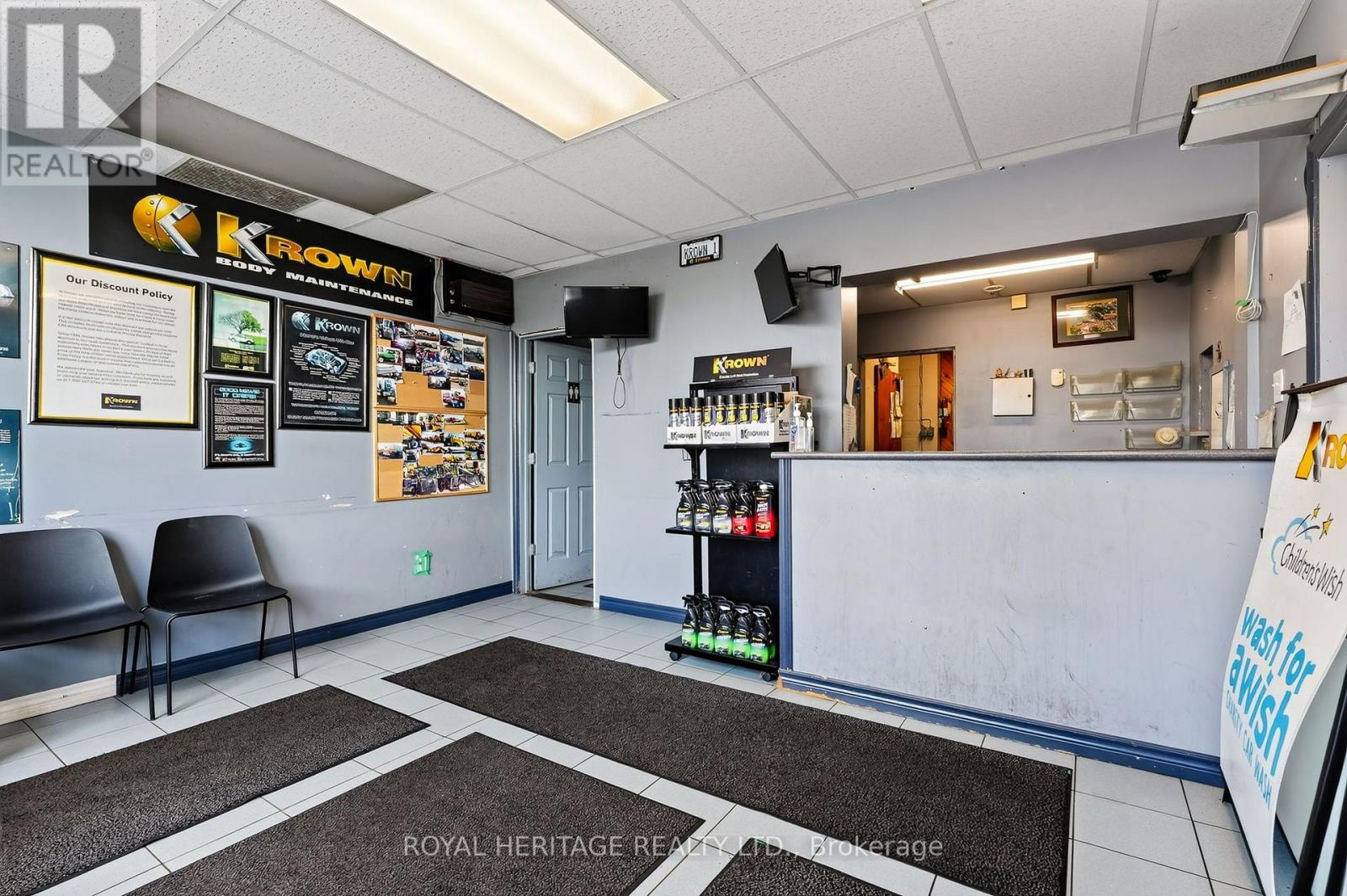 107 Aylmer Street N, Peterborough (Town Ward 3), Ontario  K9J 3J6 - Photo 12 - X13761546