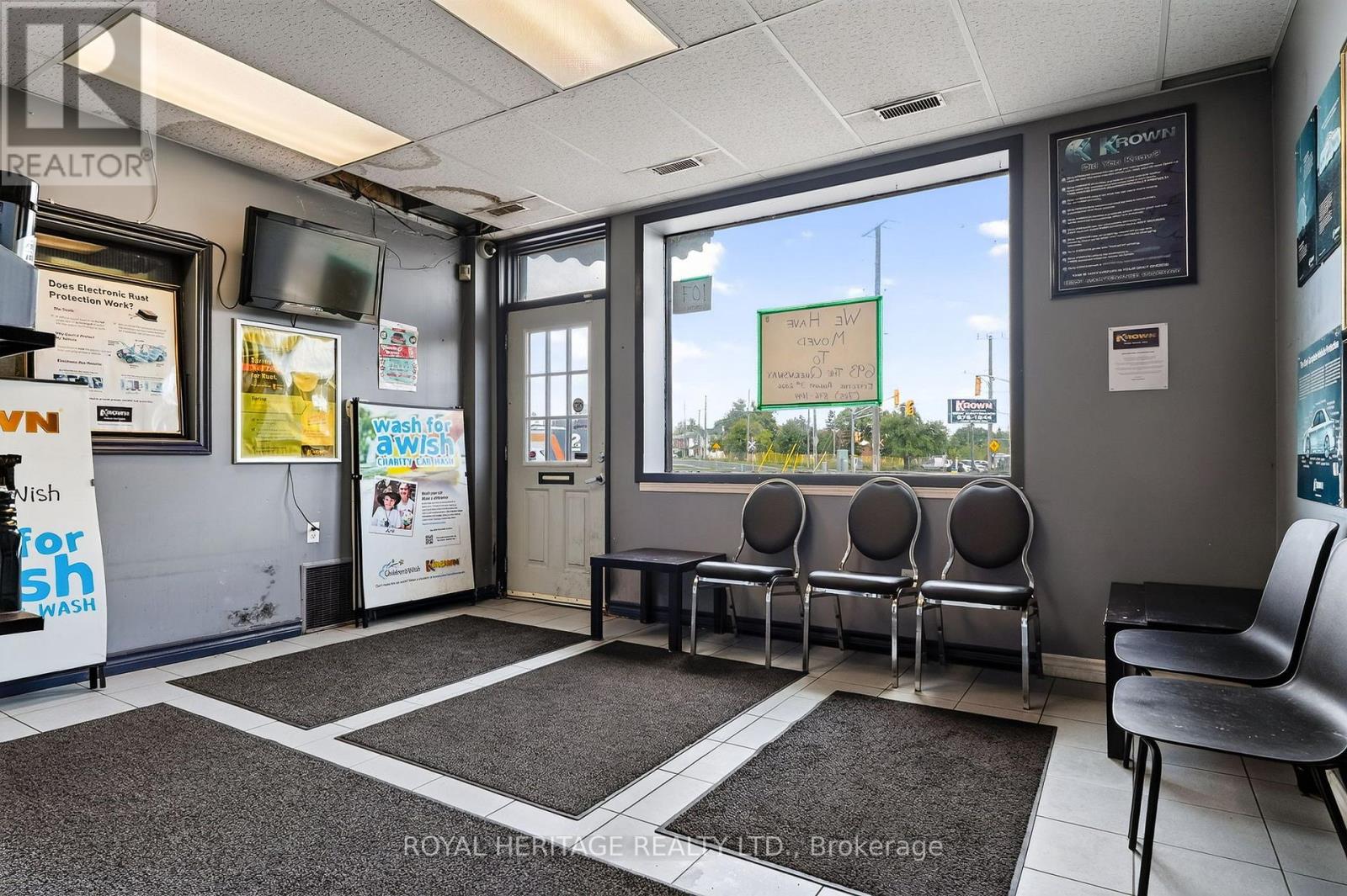 107 Aylmer Street N, Peterborough (Town Ward 3), Ontario  K9J 3J6 - Photo 14 - X13761546