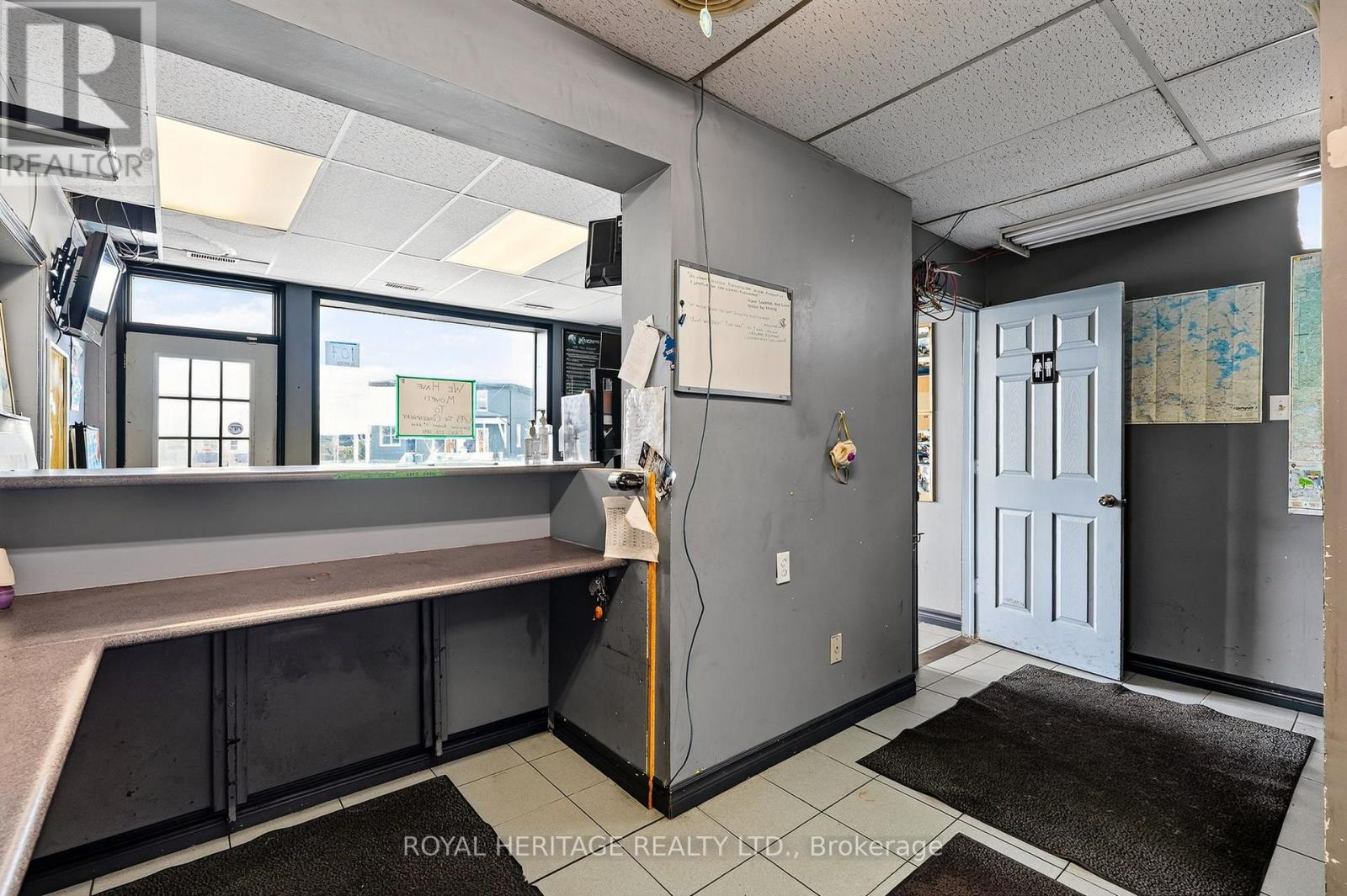 107 Aylmer Street N, Peterborough (Town Ward 3), Ontario  K9J 3J6 - Photo 16 - X13761546