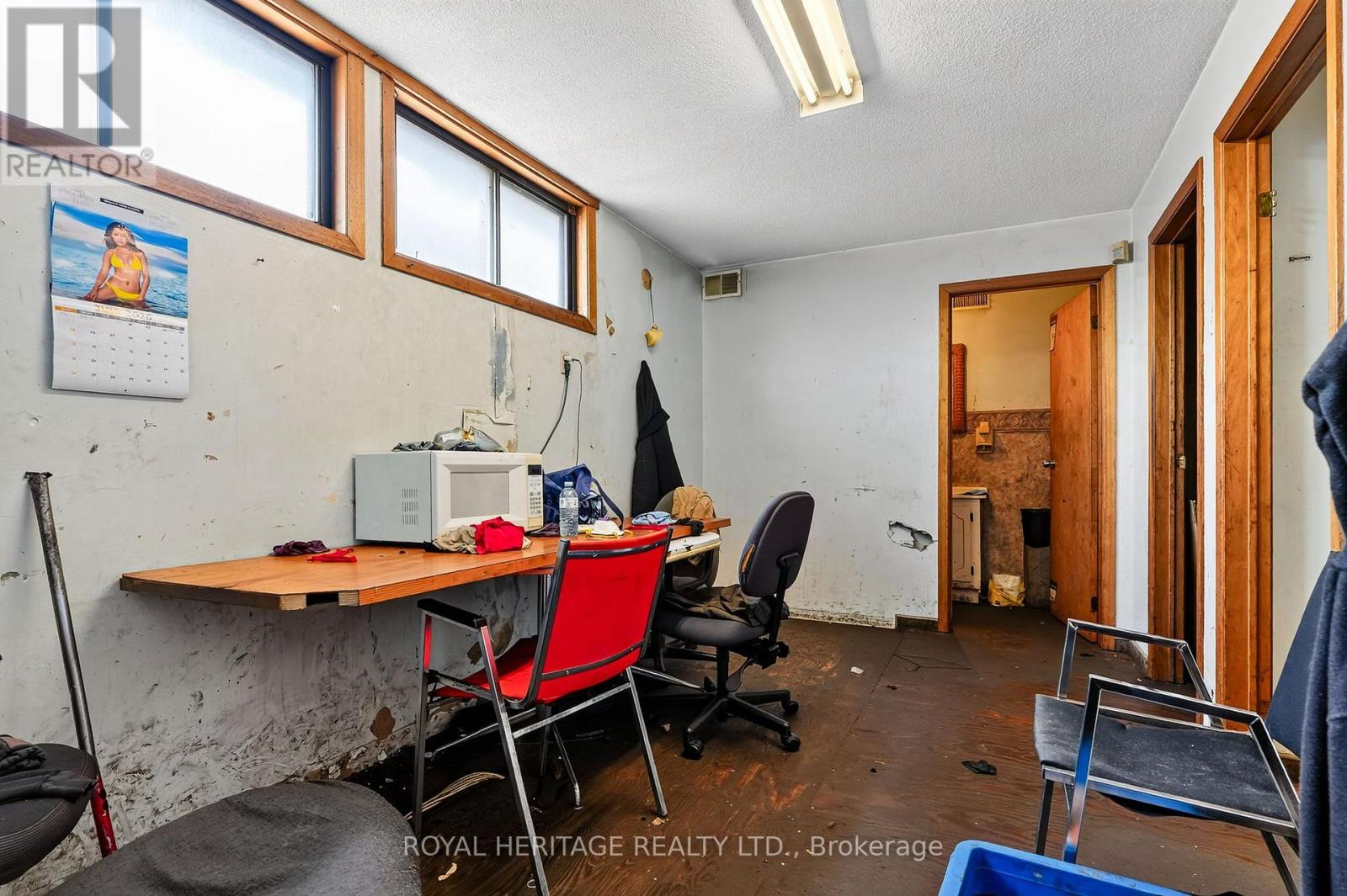 107 Aylmer Street N, Peterborough (Town Ward 3), Ontario  K9J 3J6 - Photo 28 - X13761546