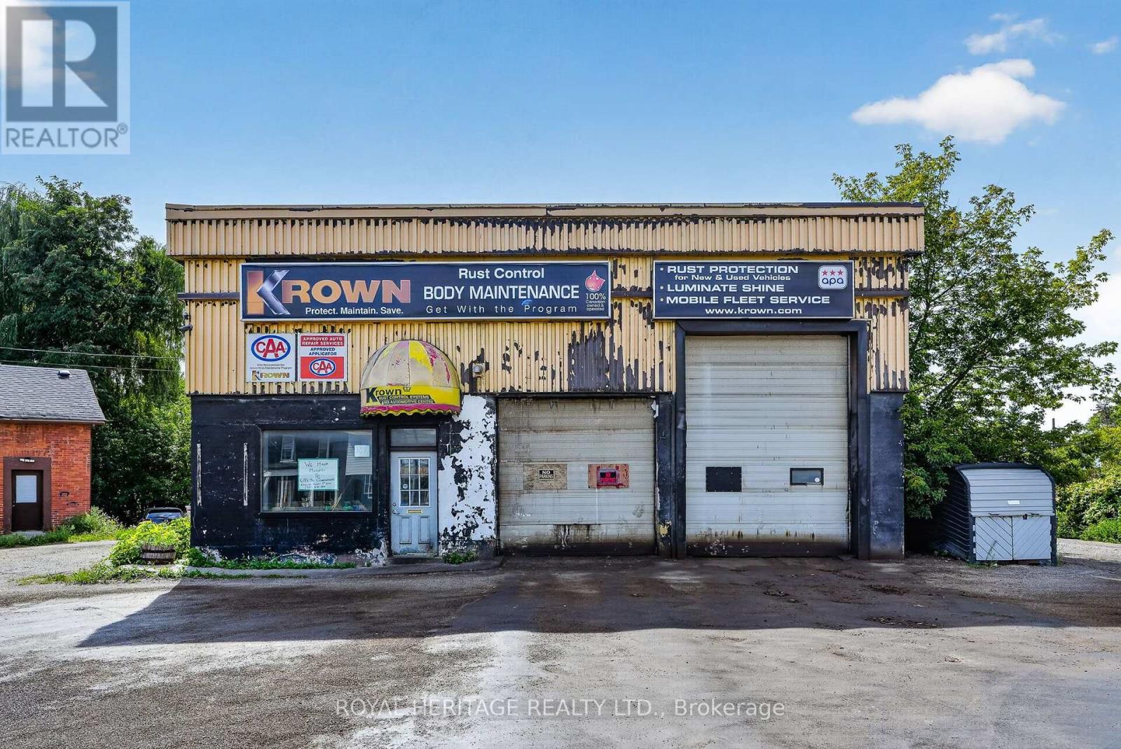 107 Aylmer Street N, Peterborough (Town Ward 3), Ontario  K9J 3J6 - Photo 5 - X13761546