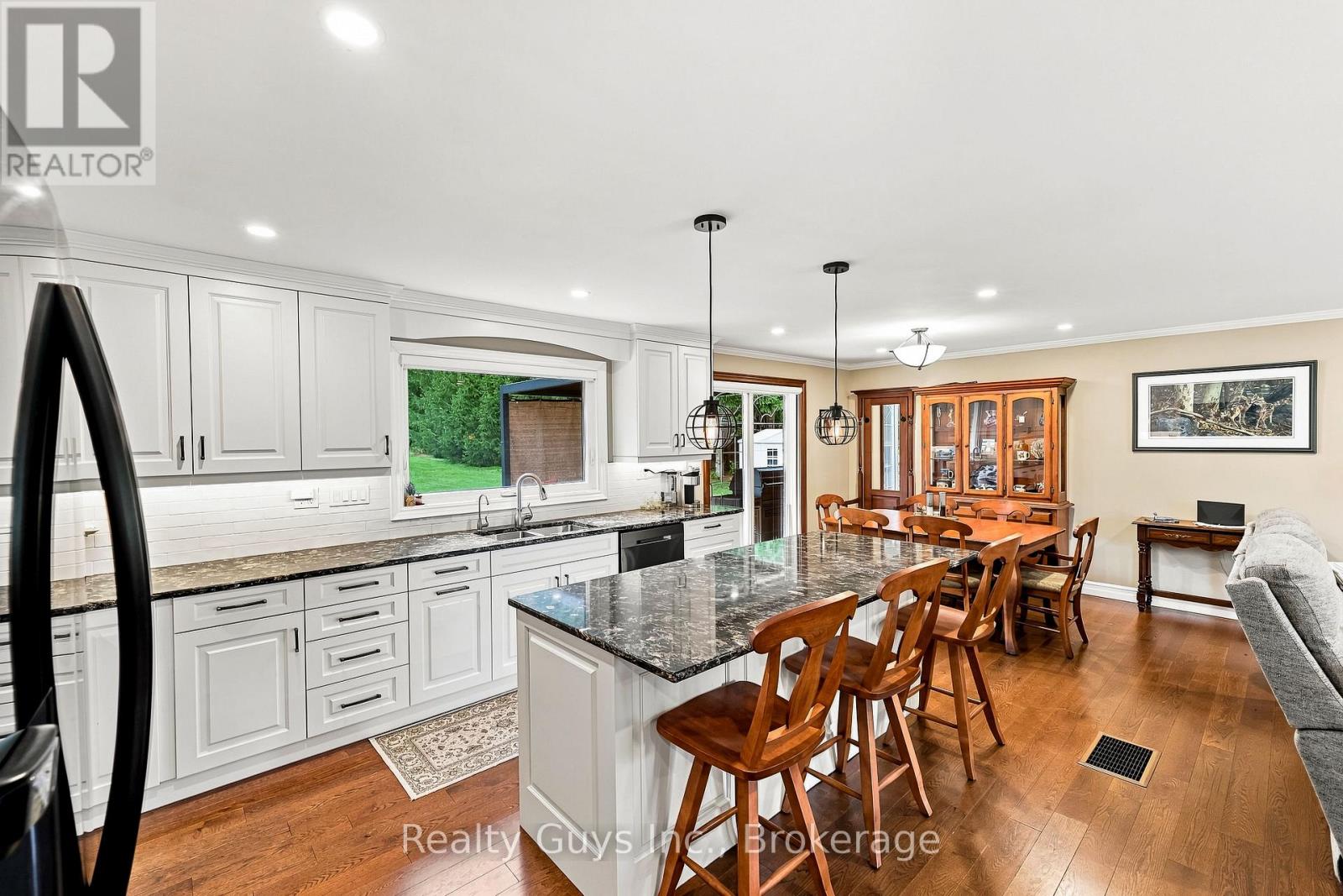 498 Ava Crescent, Cavan Monaghan (Millbrook Village), Ontario  L0A 1G0 - Photo 12 - X13761794