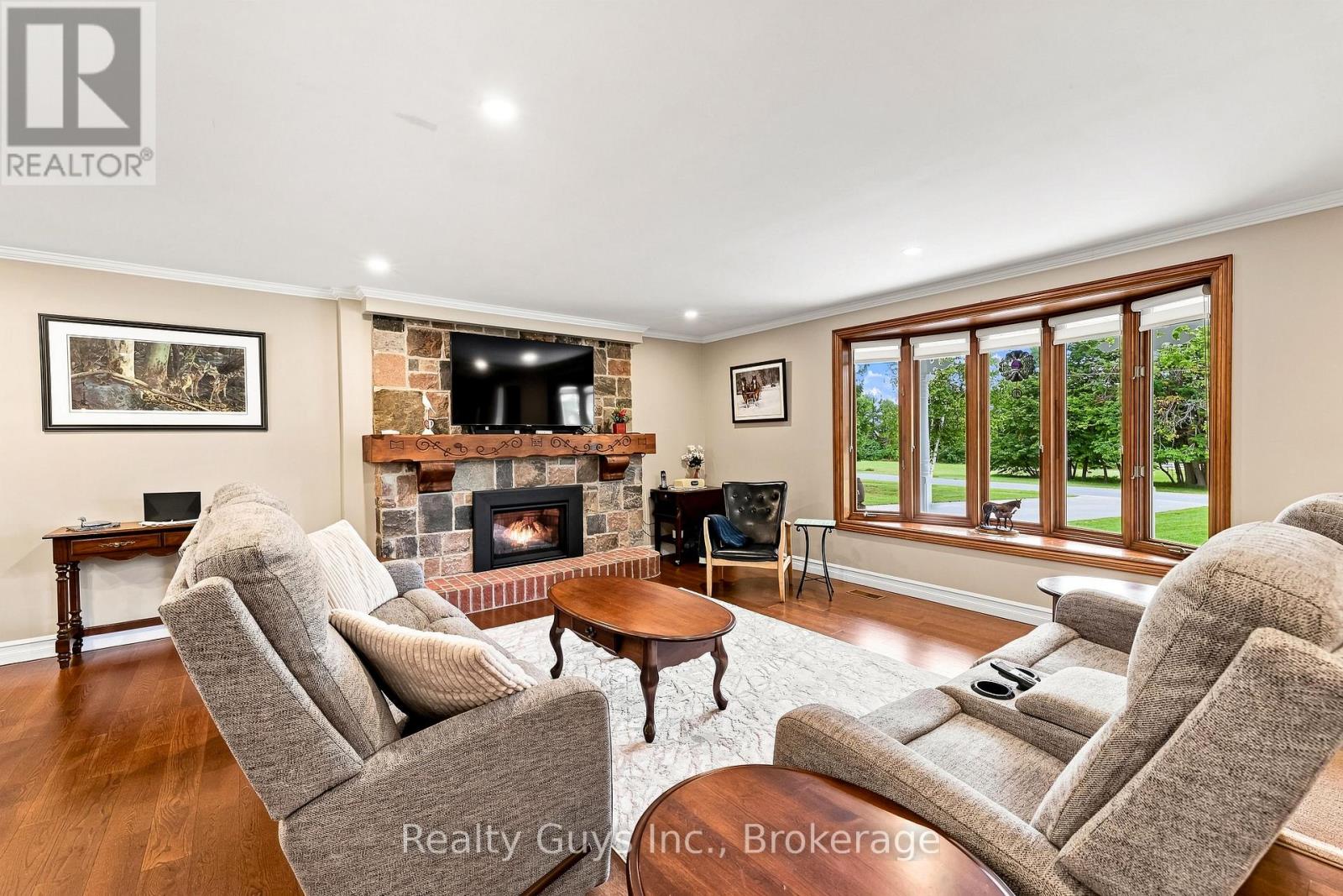 498 Ava Crescent, Cavan Monaghan (Millbrook Village), Ontario  L0A 1G0 - Photo 7 - X13761794