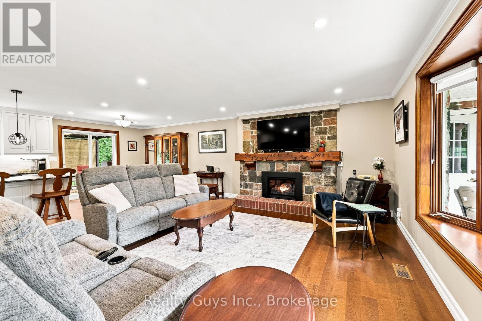 498 Ava Crescent, Cavan Monaghan (Millbrook Village), Ontario  L0A 1G0 - Photo 8 - X13761794