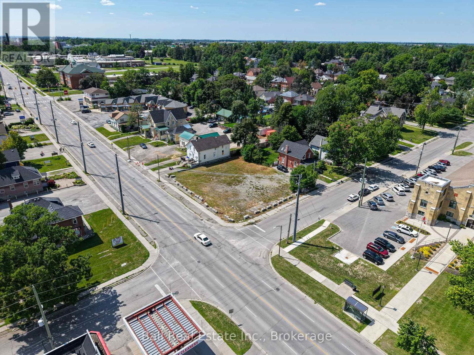 220 Kent Street W, Kawartha Lakes (Lindsay), Ontario  K9V 2Z2 - Photo 10 - X13761838