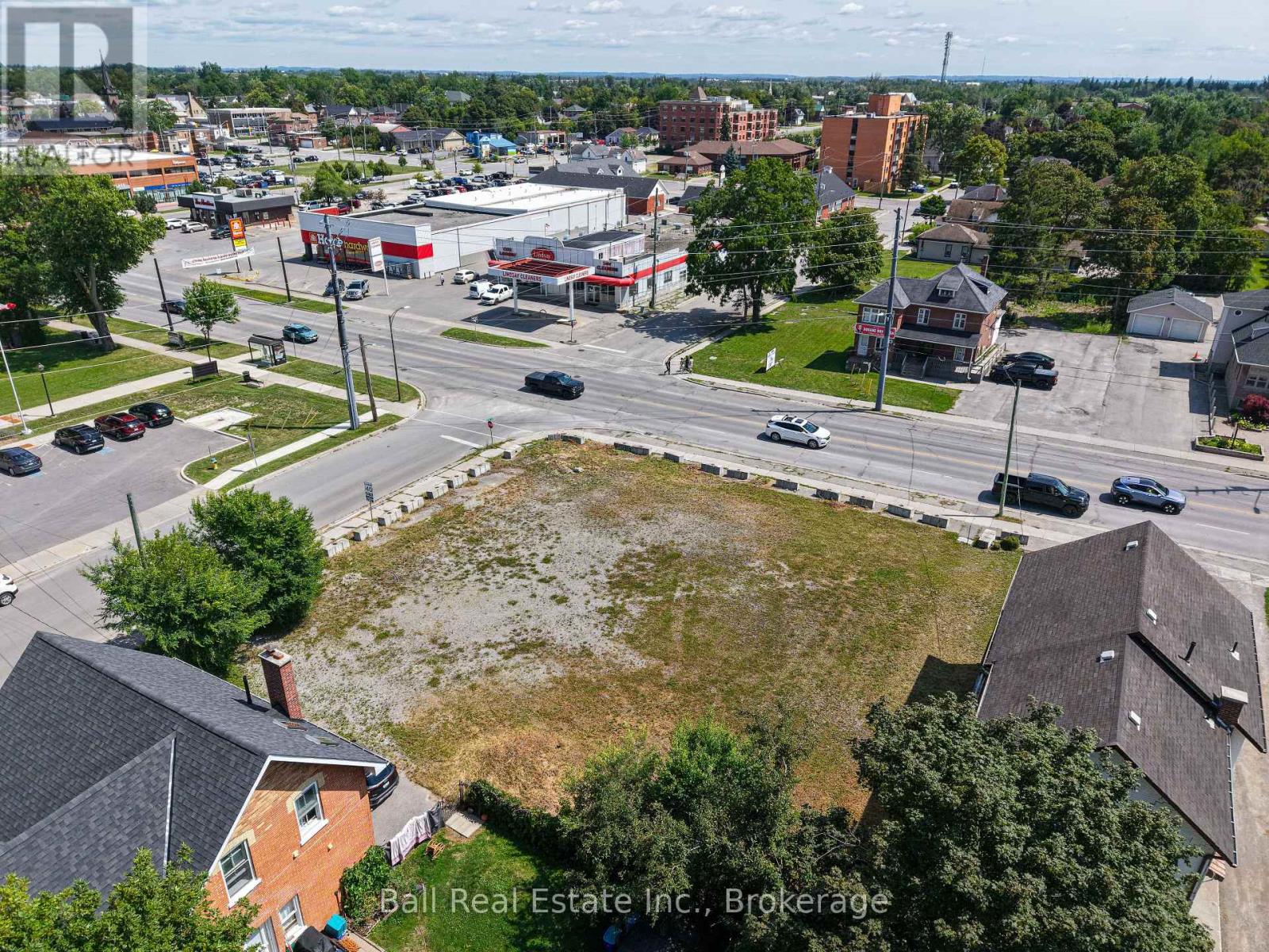 220 Kent Street W, Kawartha Lakes (Lindsay), Ontario  K9V 2Z2 - Photo 12 - X13761838
