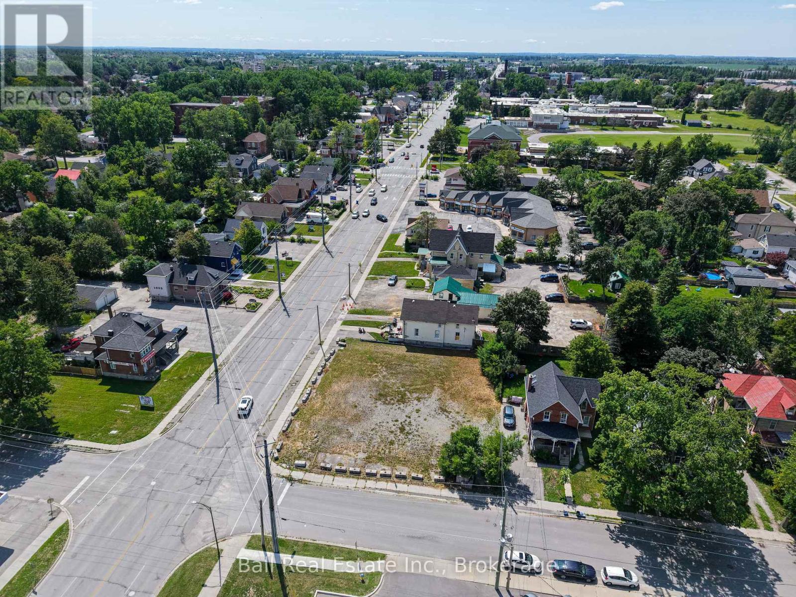 220 Kent Street W, Kawartha Lakes (Lindsay), Ontario  K9V 2Z2 - Photo 14 - X13761838