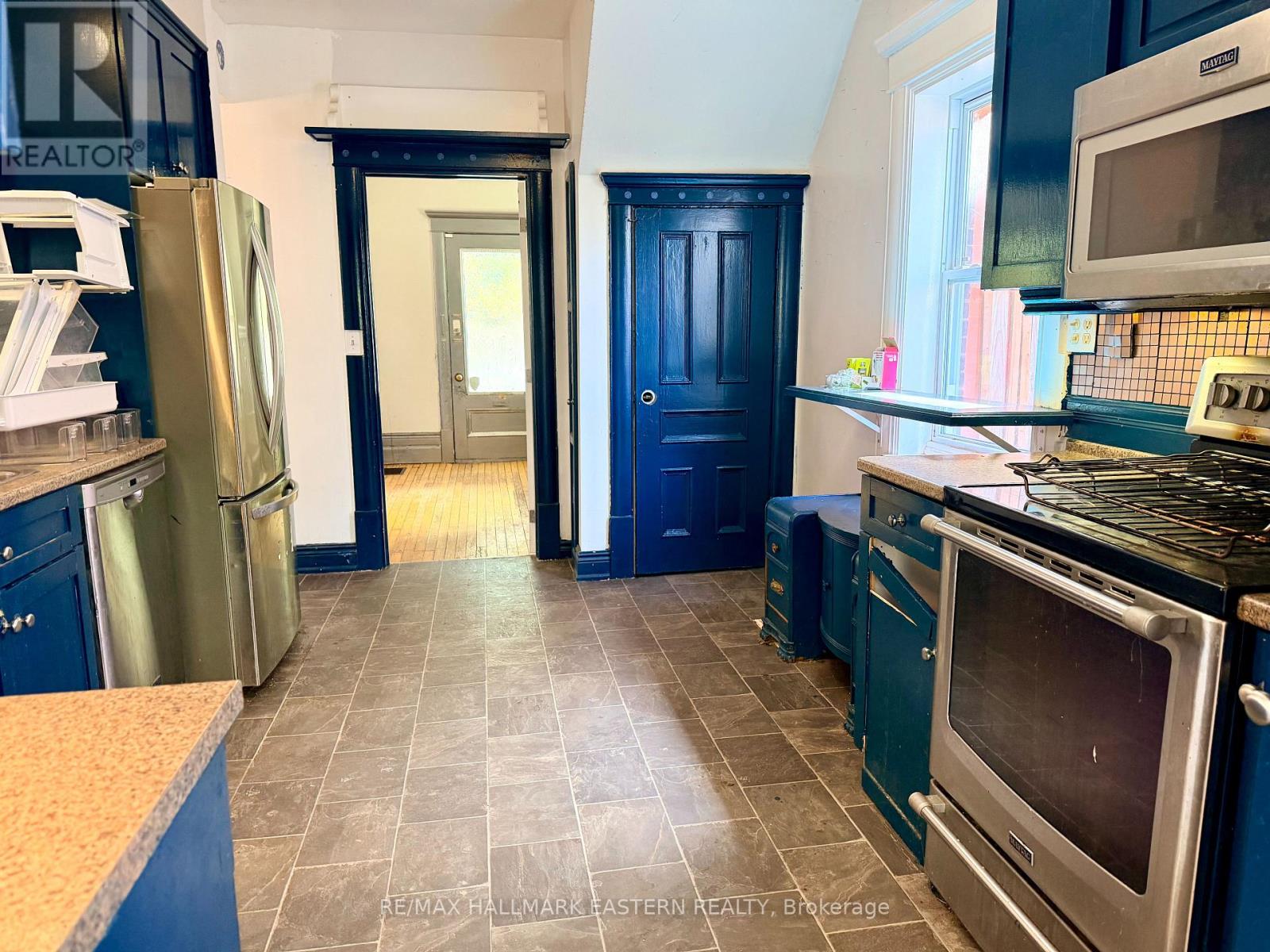 179 Lock Street, Peterborough (Town Ward 3), Ontario  K9J 2Y8 - Photo 10 - X13762158