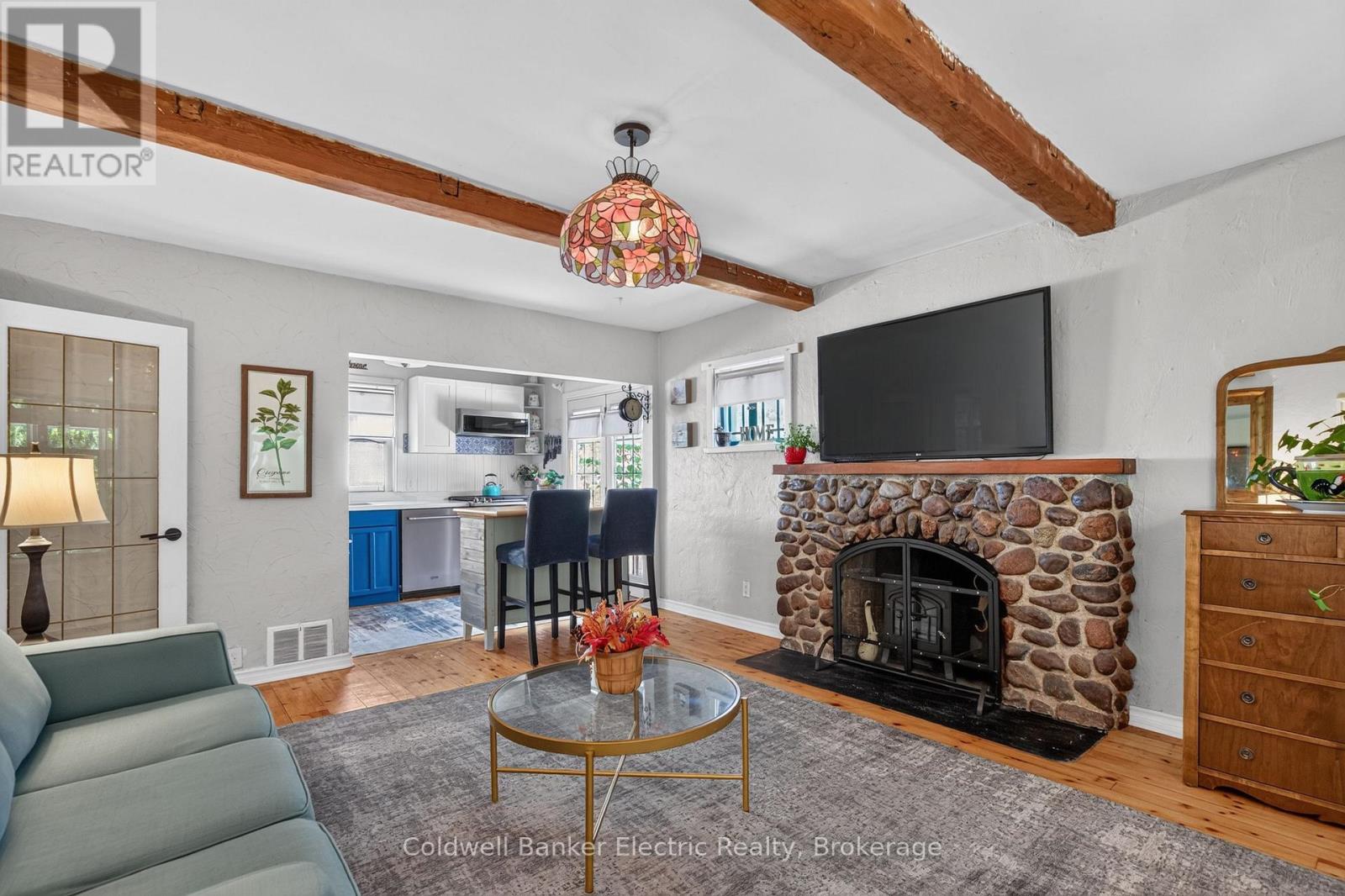 603 Ludgate Street, Peterborough (Ashburnham Ward 4), Ontario  K9H 2B9 - Photo 2 - X13762862