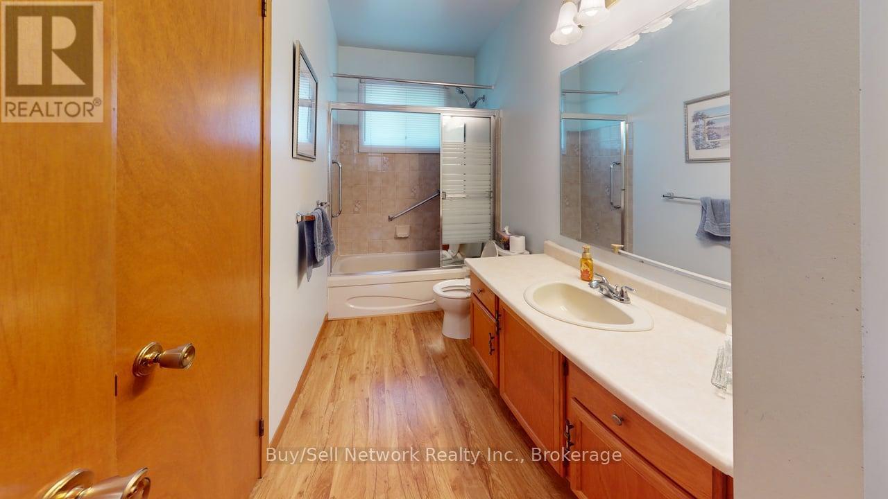 2565 Marsdale Drive, Peterborough (Ashburnham Ward 4), Ontario  K9L 1Y3 - Photo 17 - X13762992