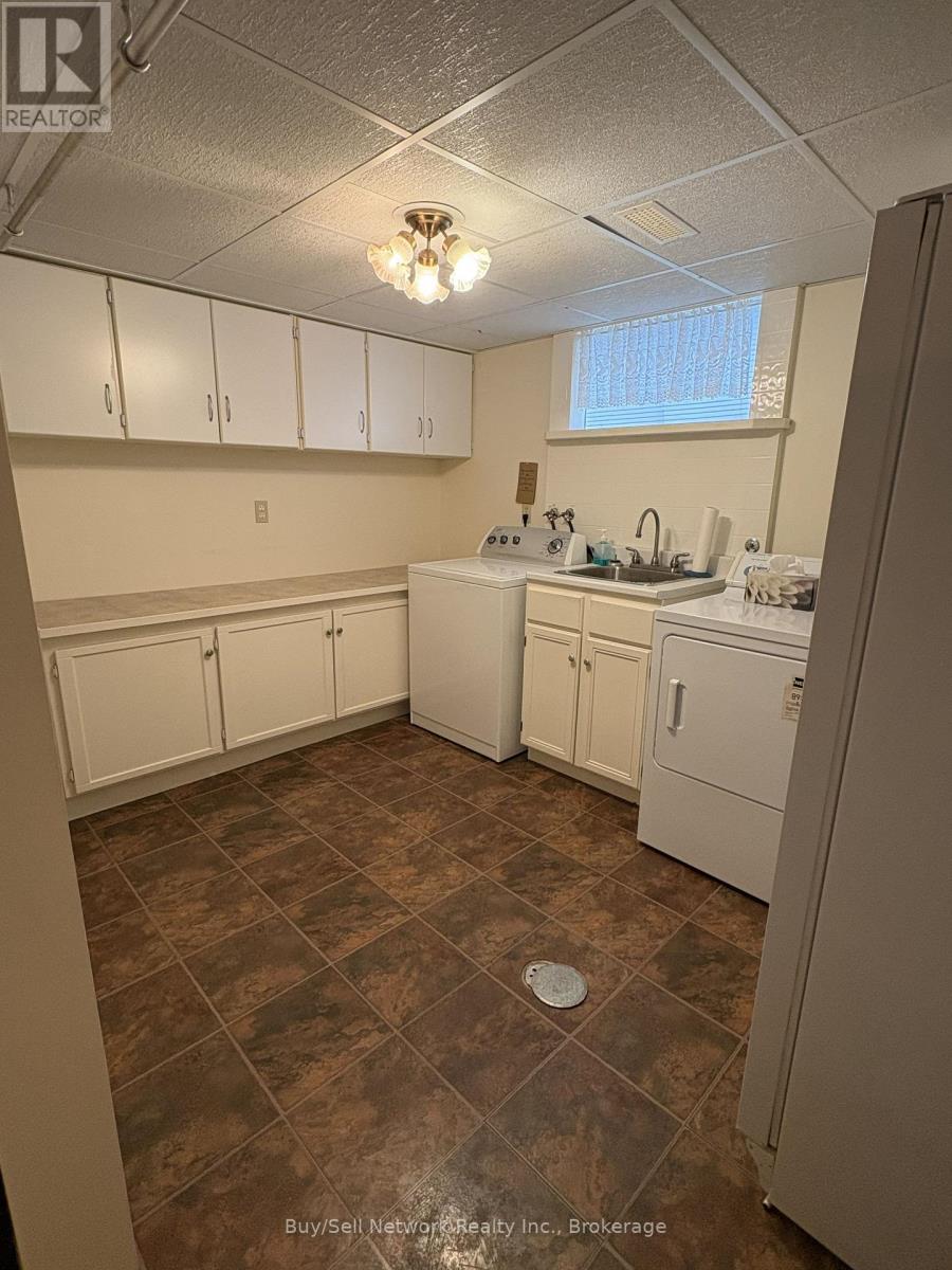 2565 Marsdale Drive, Peterborough (Ashburnham Ward 4), Ontario  K9L 1Y3 - Photo 21 - X13762992