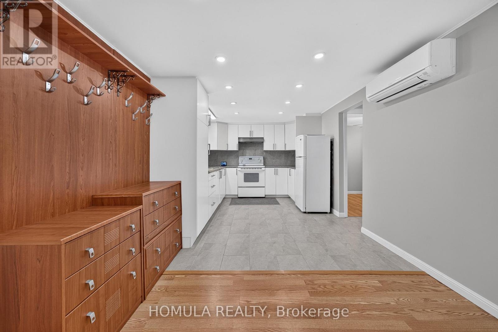 24 Riverside Drive, Kawartha Lakes (Ops), Ontario  K9V 0H6 - Photo 16 - X13763908