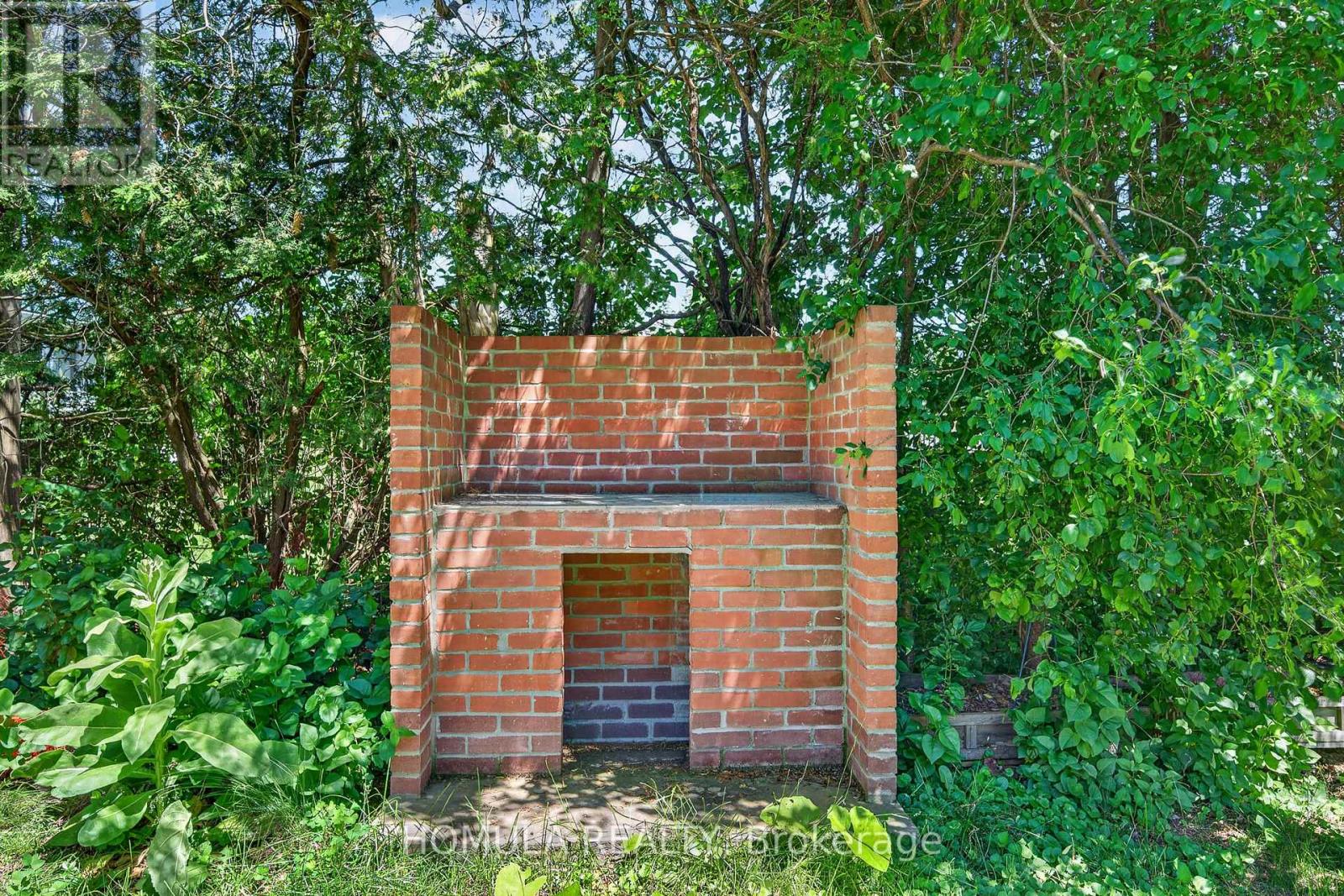 24 Riverside Drive, Kawartha Lakes (Ops), Ontario  K9V 0H6 - Photo 32 - X13763908