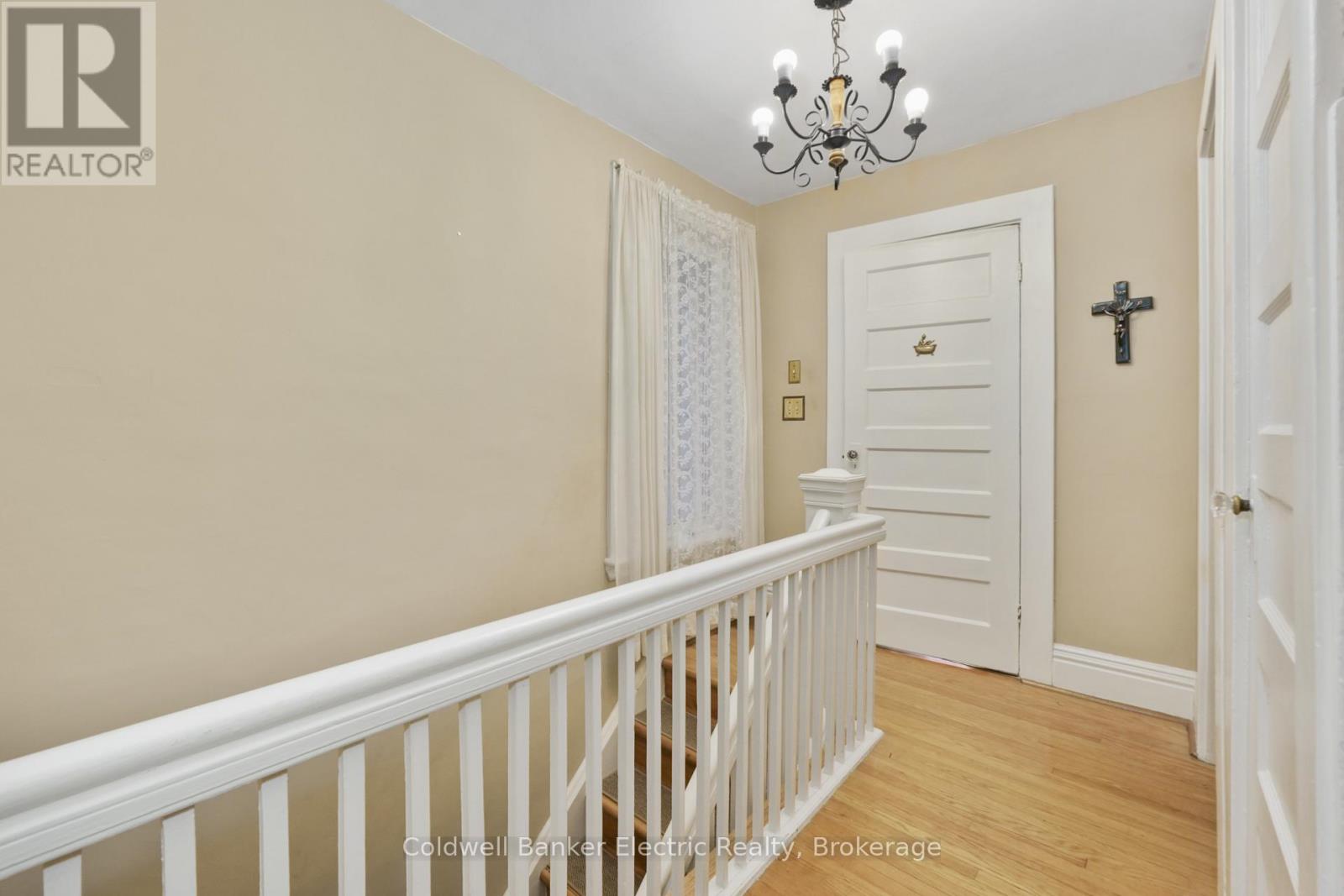 553 Chamberlain Street, Peterborough (Town Ward 3), Ontario  K9J 4L6 - Photo 15 - X13764972
