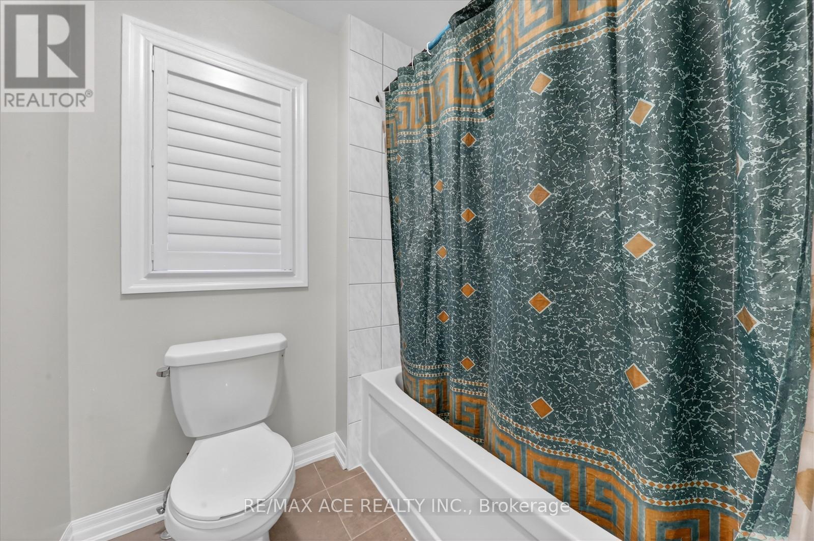 218 Flood Avenue, Clarington (Newcastle), Ontario  L1B 0W6 - Photo 33 - E13766338