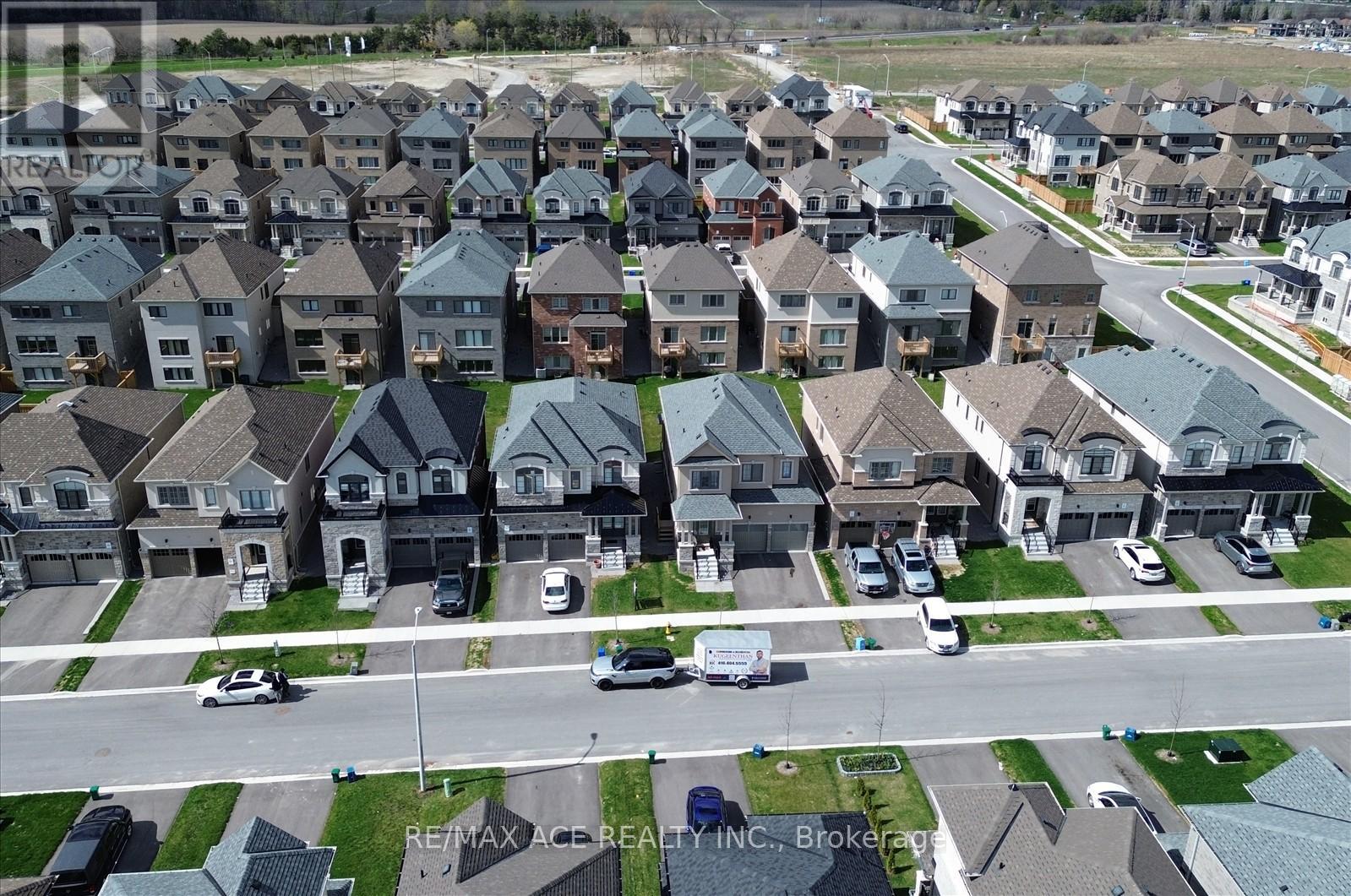 218 Flood Avenue, Clarington (Newcastle), Ontario  L1B 0W6 - Photo 45 - E13766338