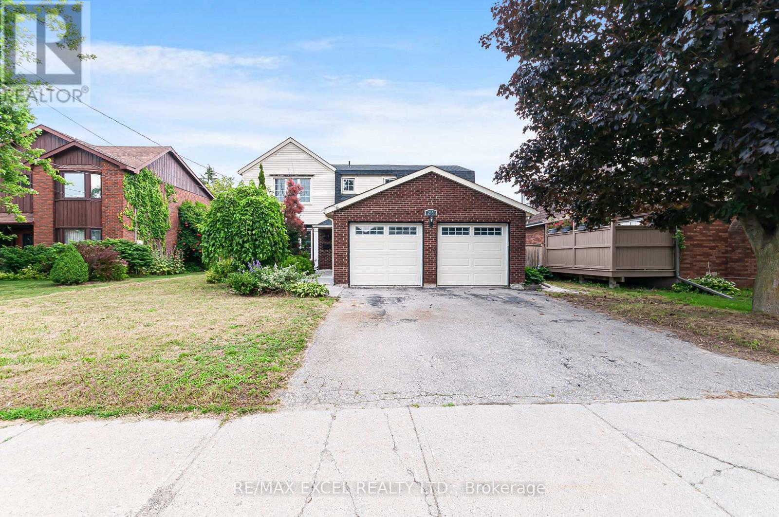 218 ANGELINE STREET N, kawartha lakes (lindsay), Ontario