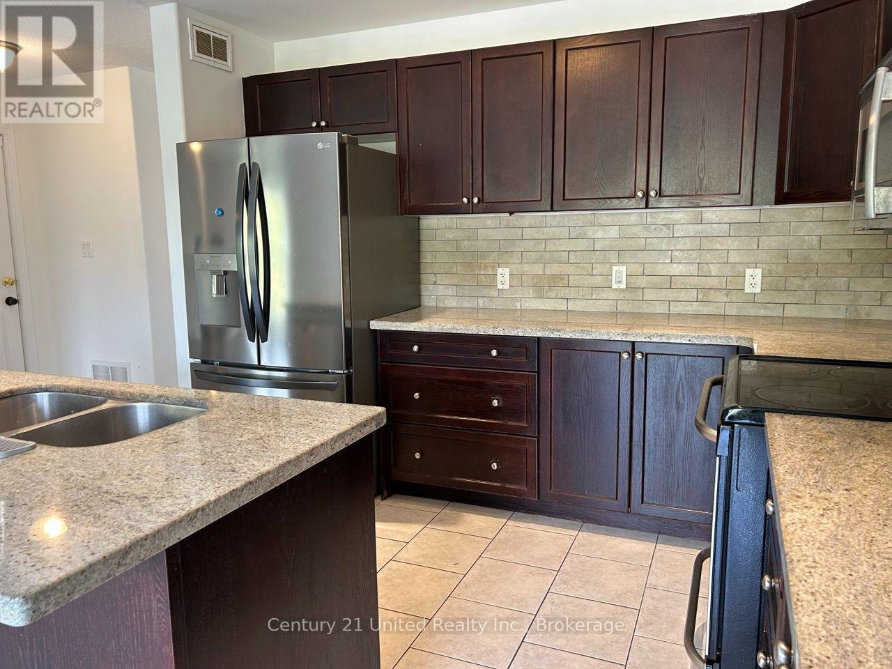 132 Bowen Drive, Peterborough (Northcrest Ward 5), Ontario  K9H 0C1 - Photo 13 - X13776050