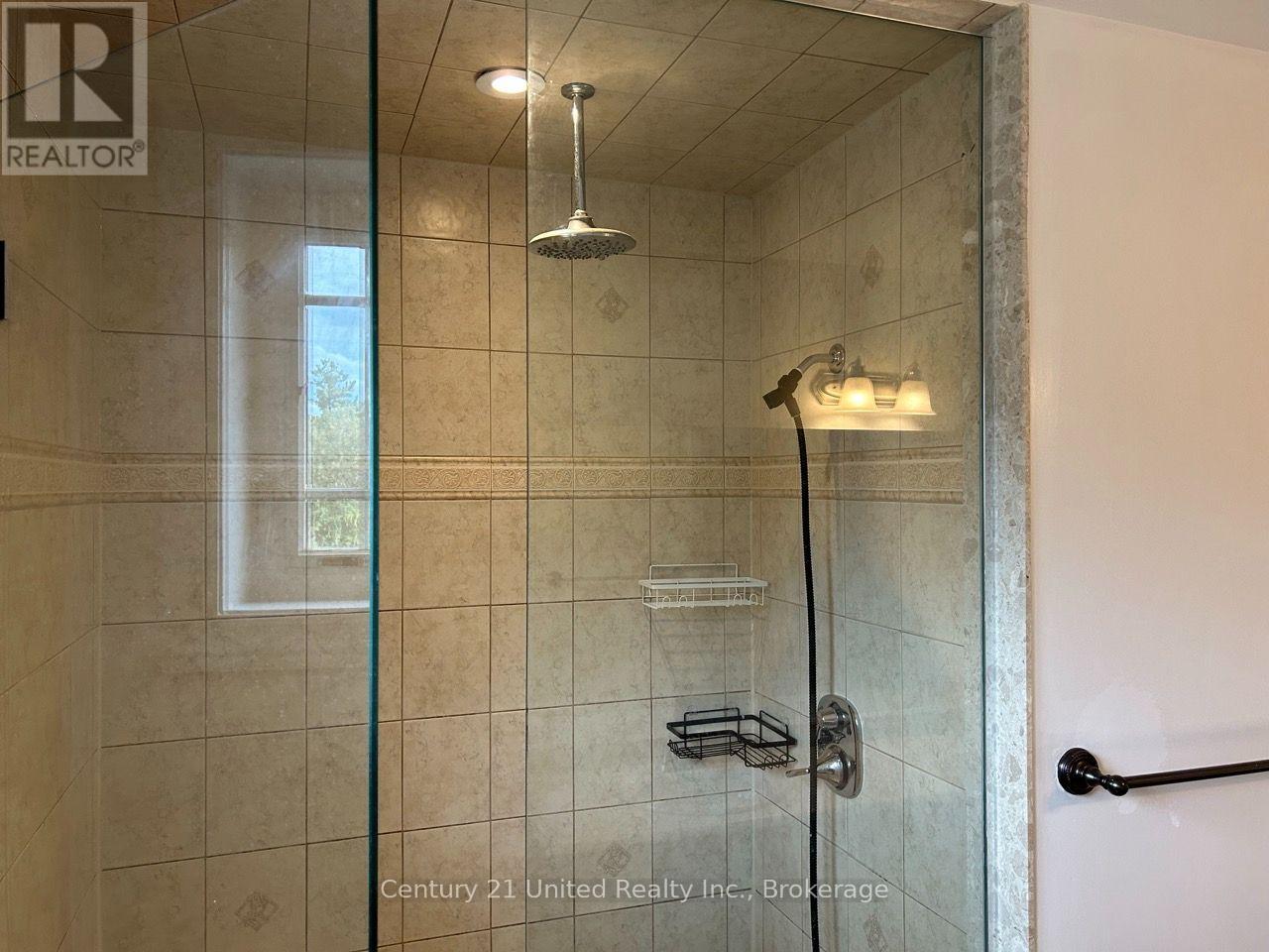 132 Bowen Drive, Peterborough (Northcrest Ward 5), Ontario  K9H 0C1 - Photo 28 - X13776050