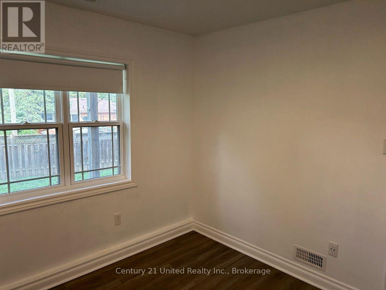 132 Bowen Drive, Peterborough (Northcrest Ward 5), Ontario  K9H 0C1 - Photo 35 - X13776050