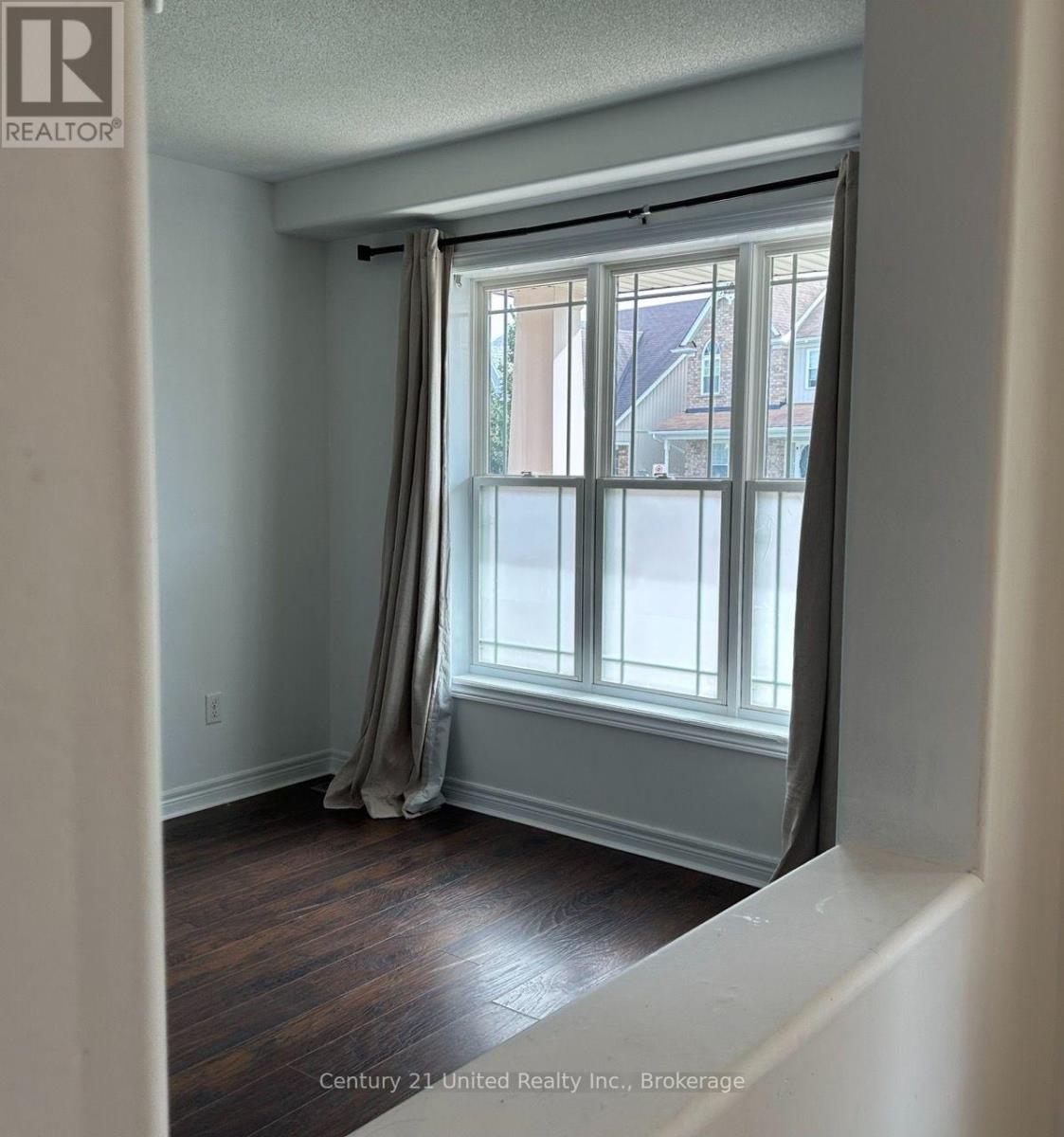 132 Bowen Drive, Peterborough (Northcrest Ward 5), Ontario  K9H 0C1 - Photo 7 - X13776050