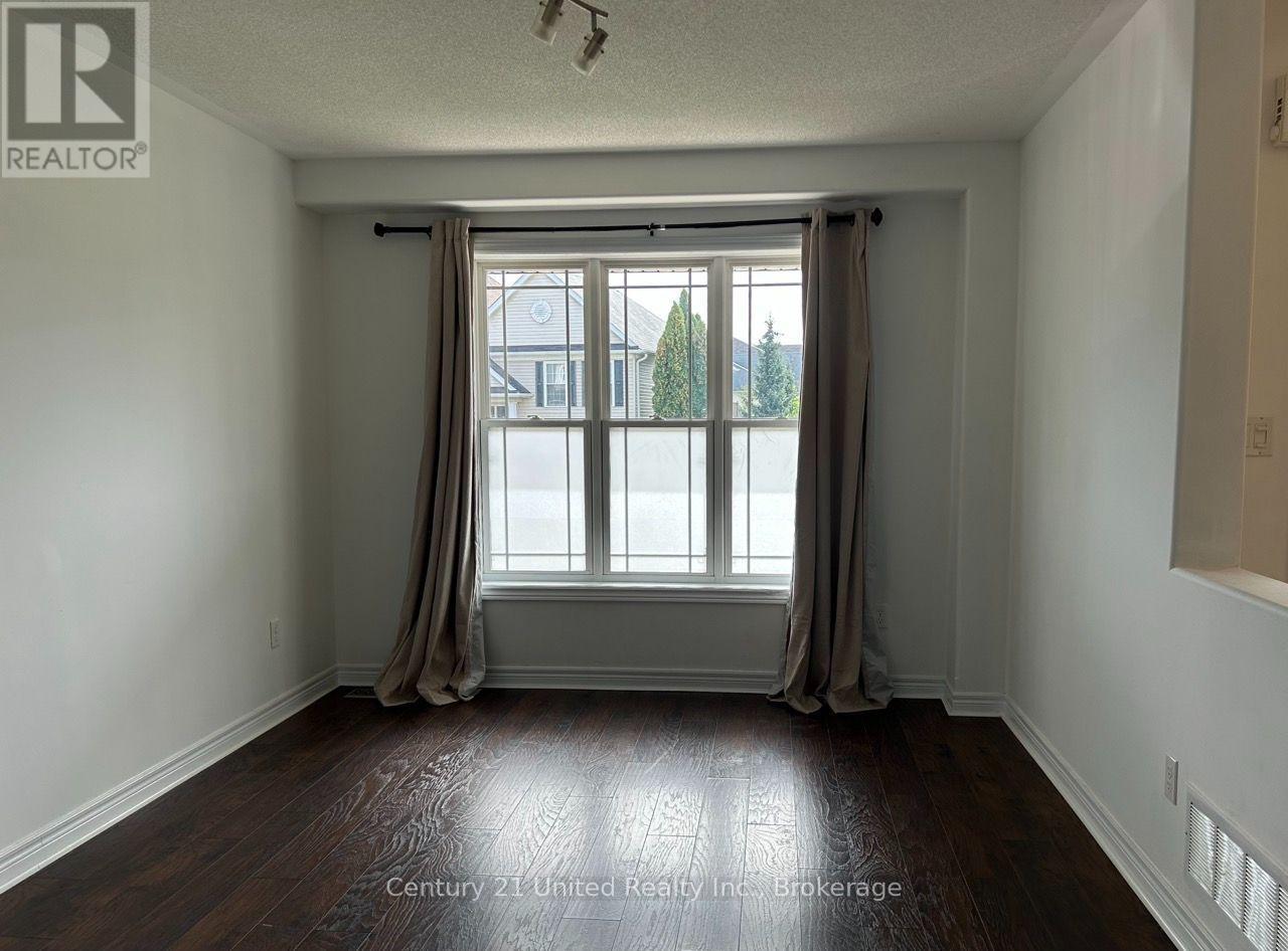 132 Bowen Drive, Peterborough (Northcrest Ward 5), Ontario  K9H 0C1 - Photo 8 - X13776050