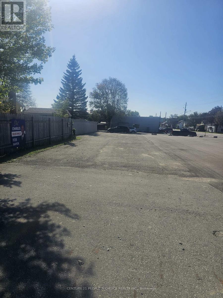 71 Queen St & 70 King Street, Kawartha Lakes (Lindsay), Ontario  K9V 1G5 - Photo 6 - X13776956