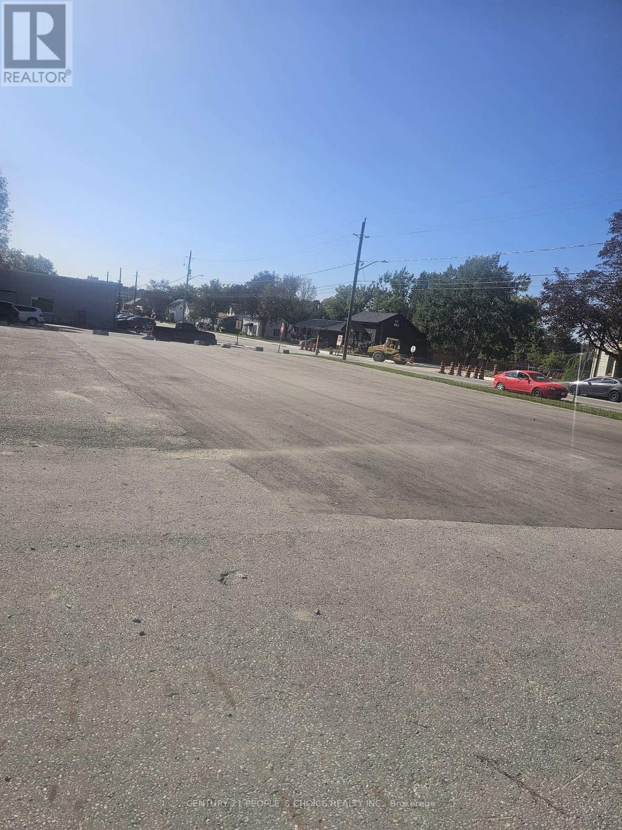 71 Queen St & 70 King Street, Kawartha Lakes (Lindsay), Ontario  K9V 1G5 - Photo 7 - X13776956