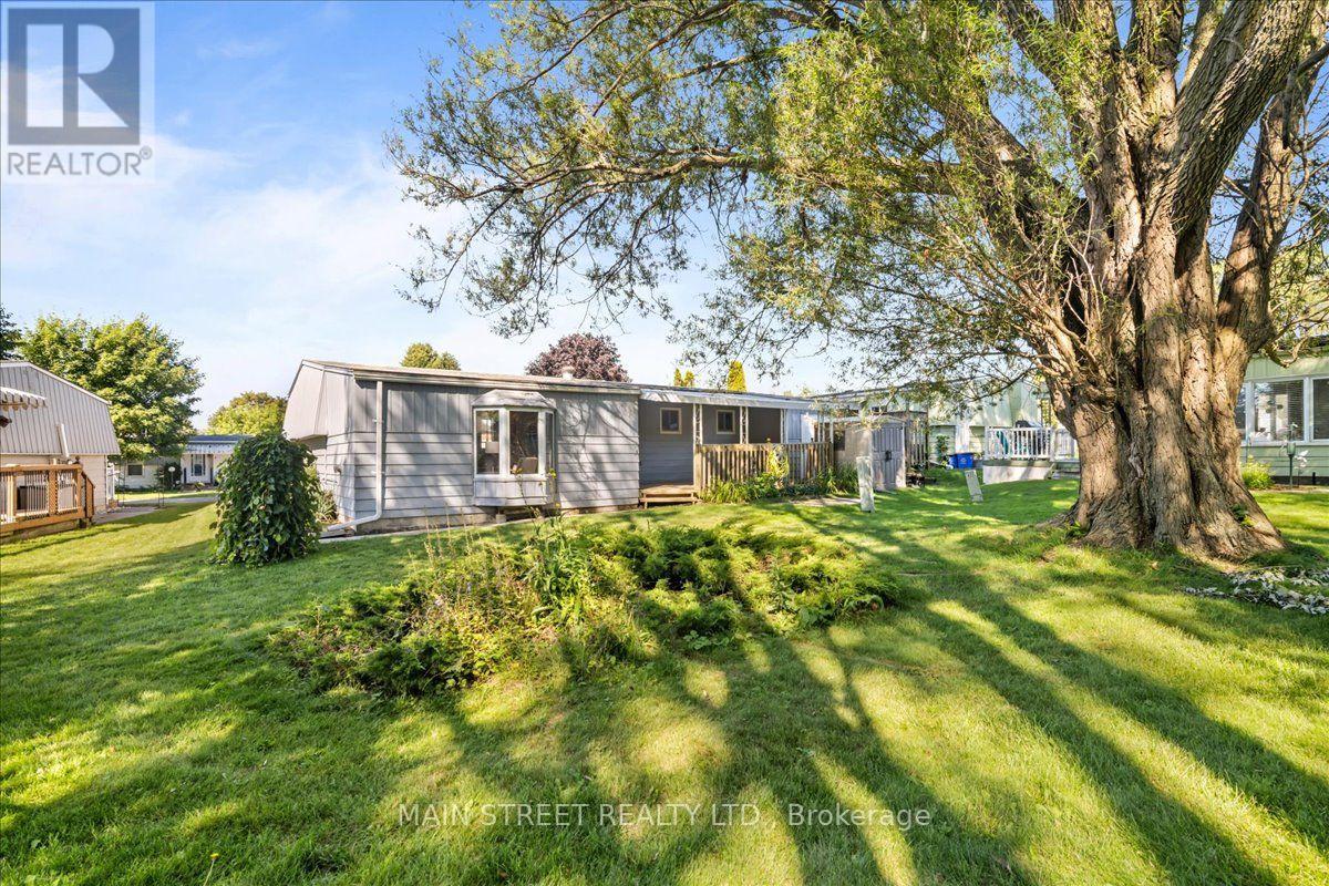 2 Pineridge Crescent, Clarington (Newcastle), Ontario  L1B 1B9 - Photo 35 - E13777308