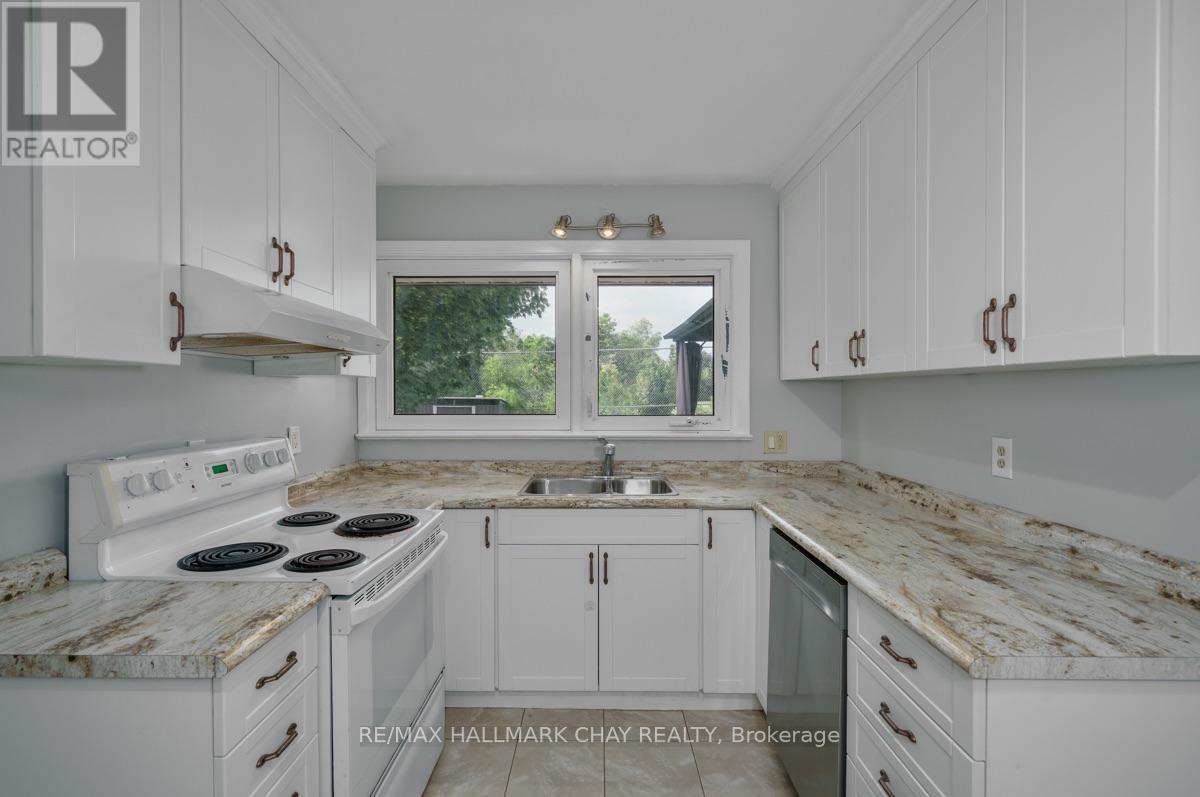 262 Bellevue Street, Peterborough (Northcrest Ward 5), Ontario  K9H 5E5 - Photo 13 - X13778052