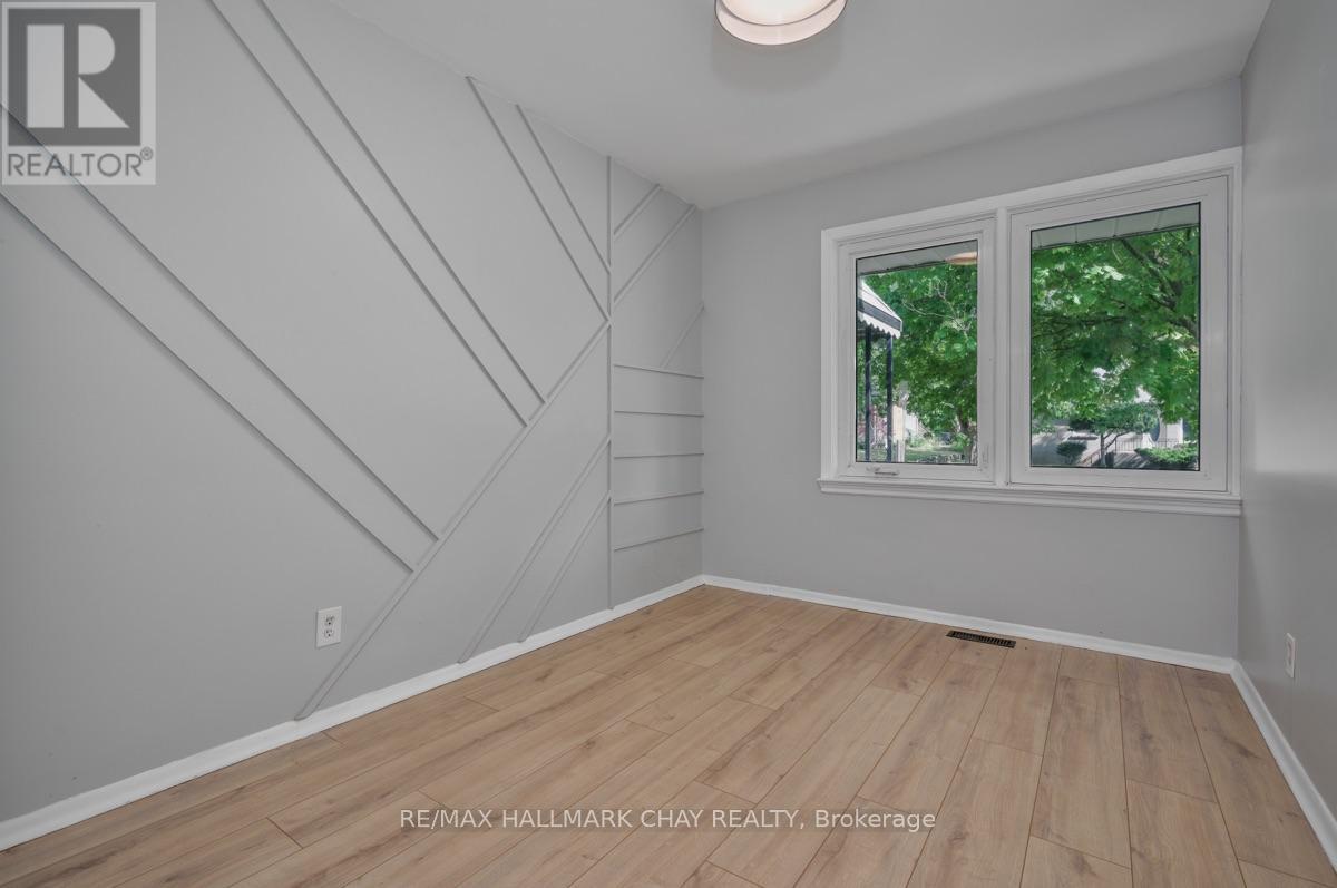 262 Bellevue Street, Peterborough (Northcrest Ward 5), Ontario  K9H 5E5 - Photo 18 - X13778052