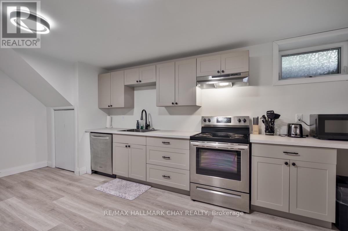 262 Bellevue Street, Peterborough (Northcrest Ward 5), Ontario  K9H 5E5 - Photo 27 - X13778052