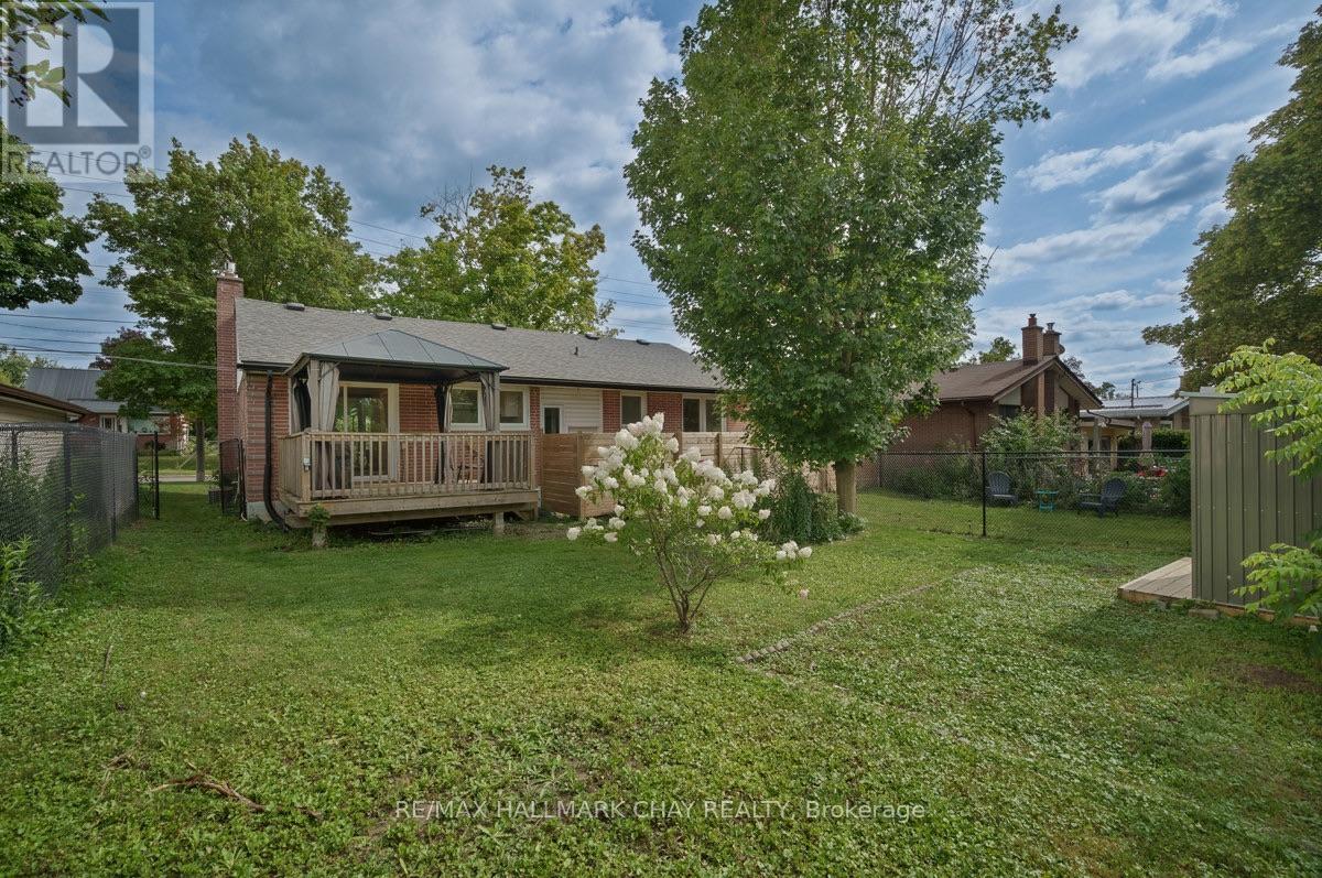 262 Bellevue Street, Peterborough (Northcrest Ward 5), Ontario  K9H 5E5 - Photo 38 - X13778052