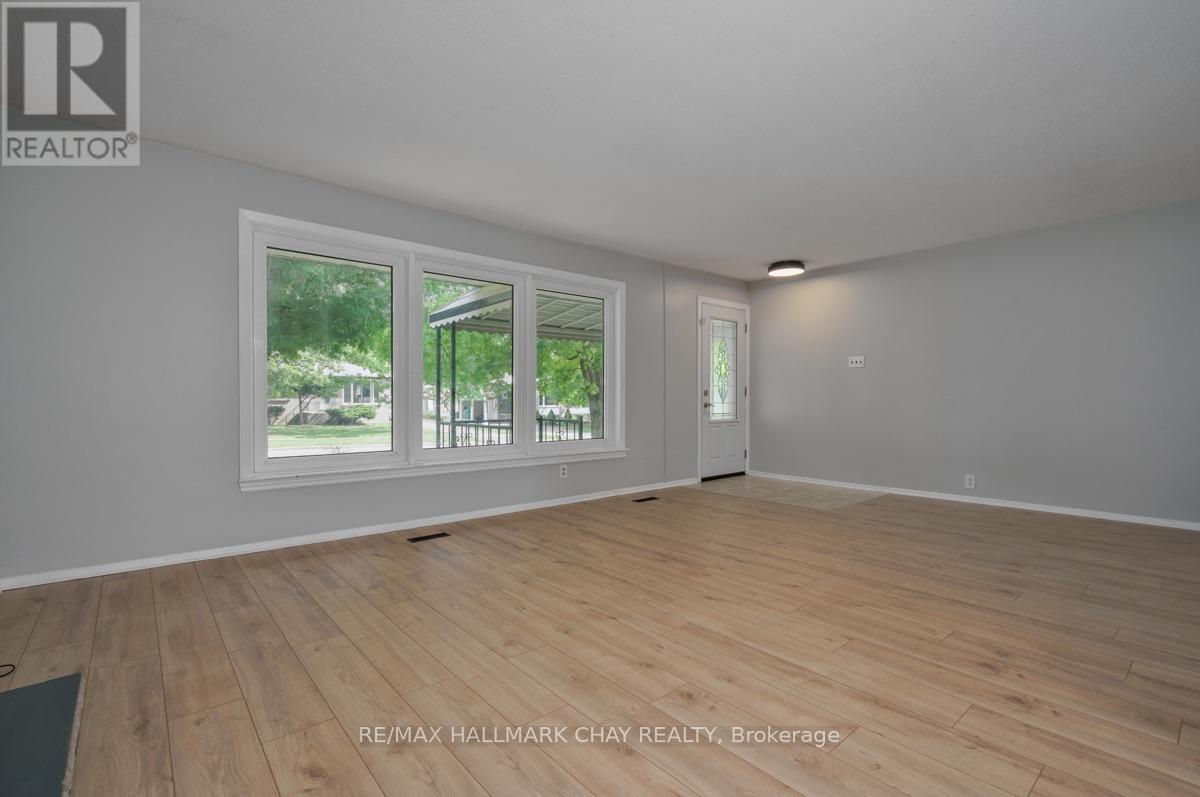 262 Bellevue Street, Peterborough (Northcrest Ward 5), Ontario  K9H 5E5 - Photo 6 - X13778052