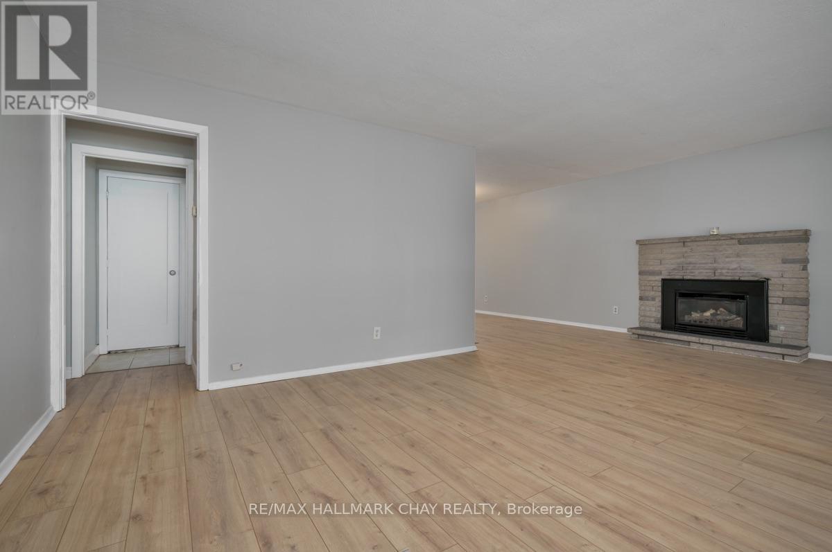 262 Bellevue Street, Peterborough (Northcrest Ward 5), Ontario  K9H 5E5 - Photo 7 - X13778052