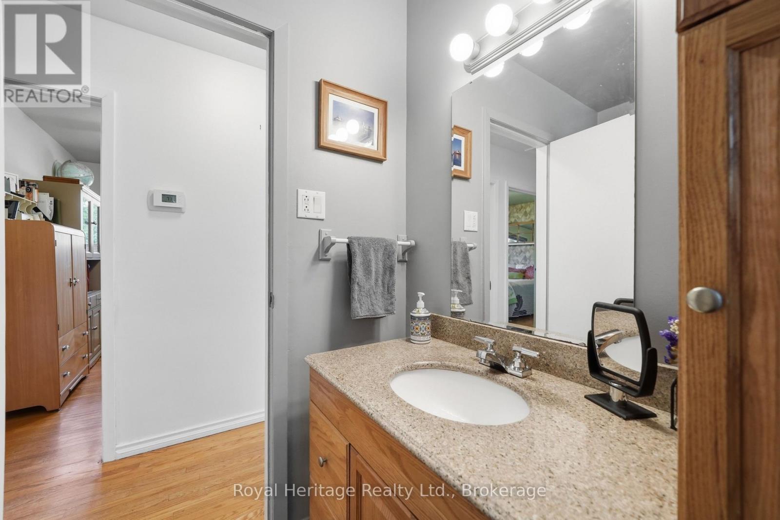 479 Sunset Boulevard, Clarington (Newcastle), Ontario  L1B 1C9 - Photo 22 - E13778440