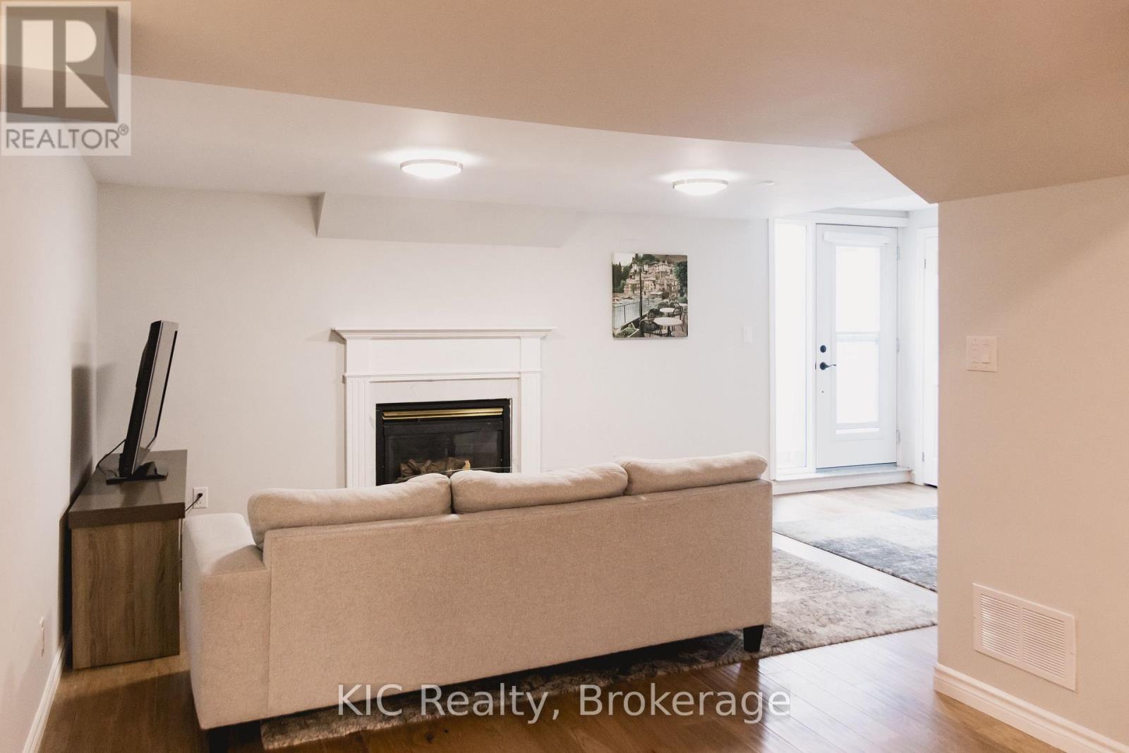 2138 Lorraine Drive, Peterborough (Northcrest Ward 5), Ontario  K9L 1X4 - Photo 29 - X13778368